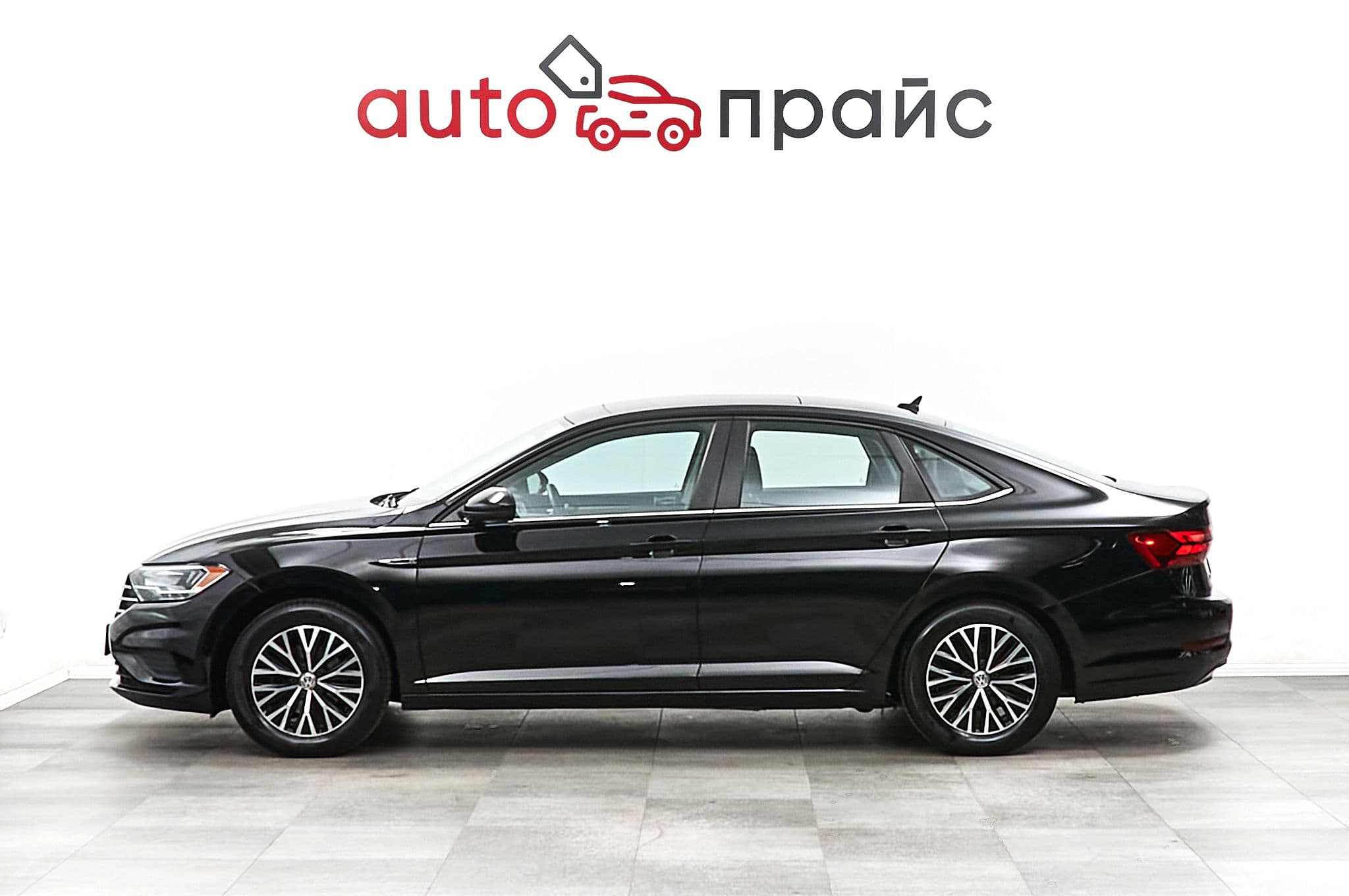 Volkswagen Jetta - 3