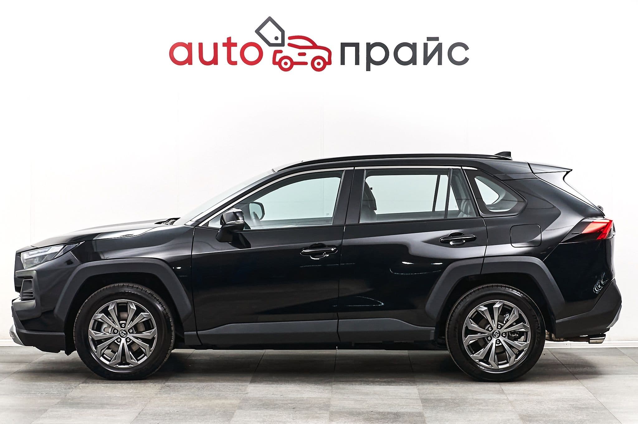 Toyota RAV4 - 3