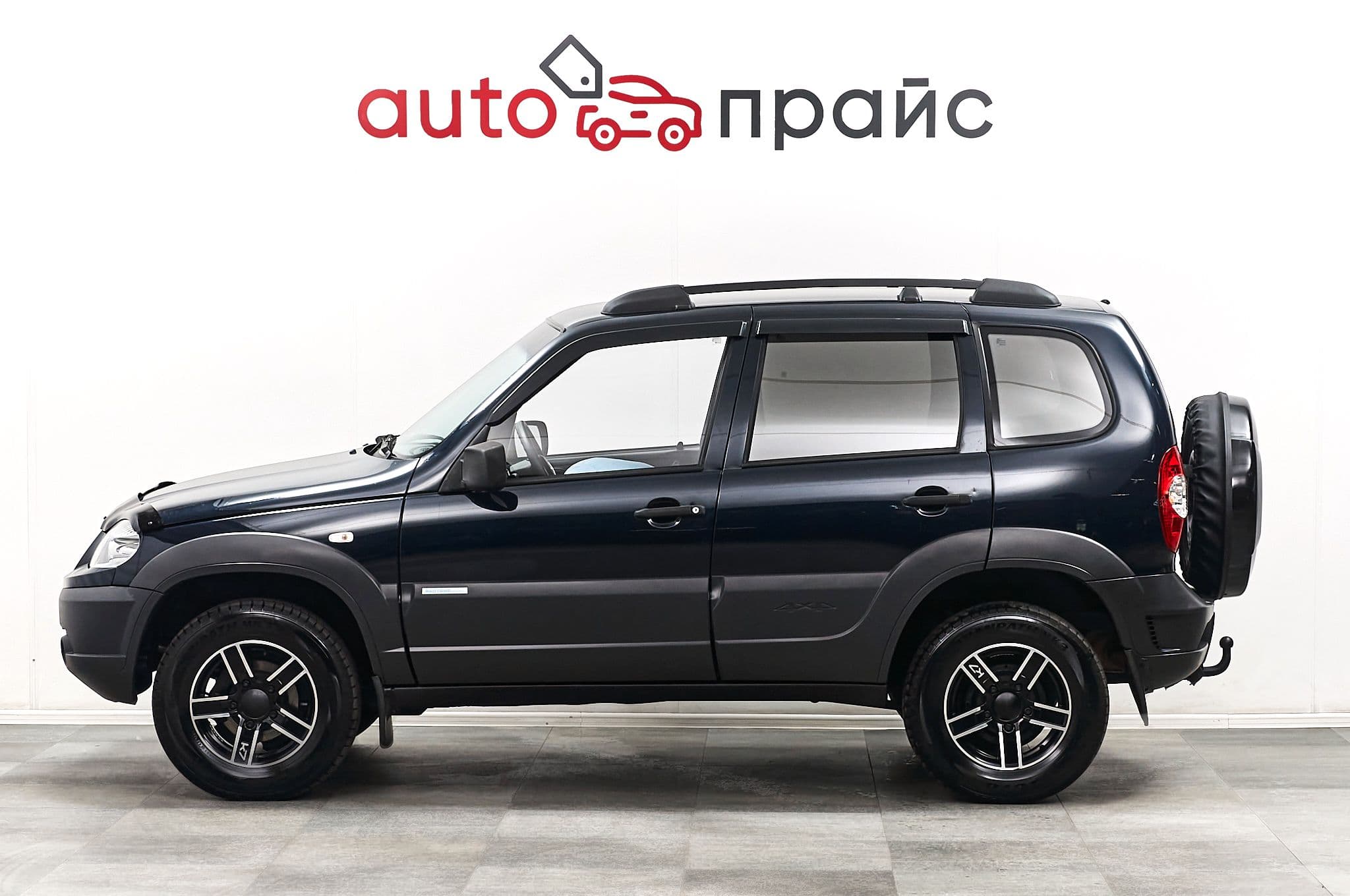 Chevrolet Niva - 3