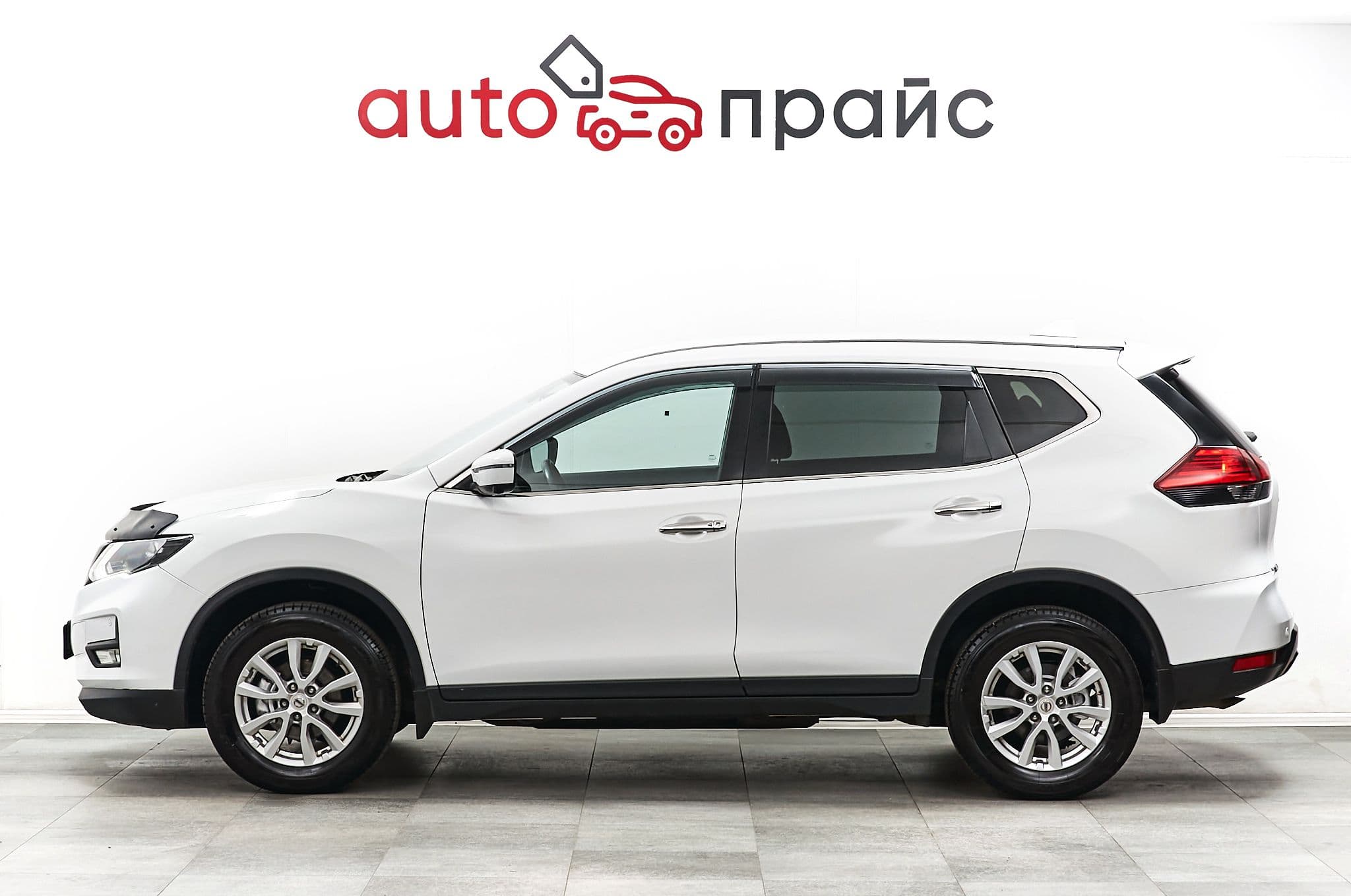 Nissan X-Trail - 3
