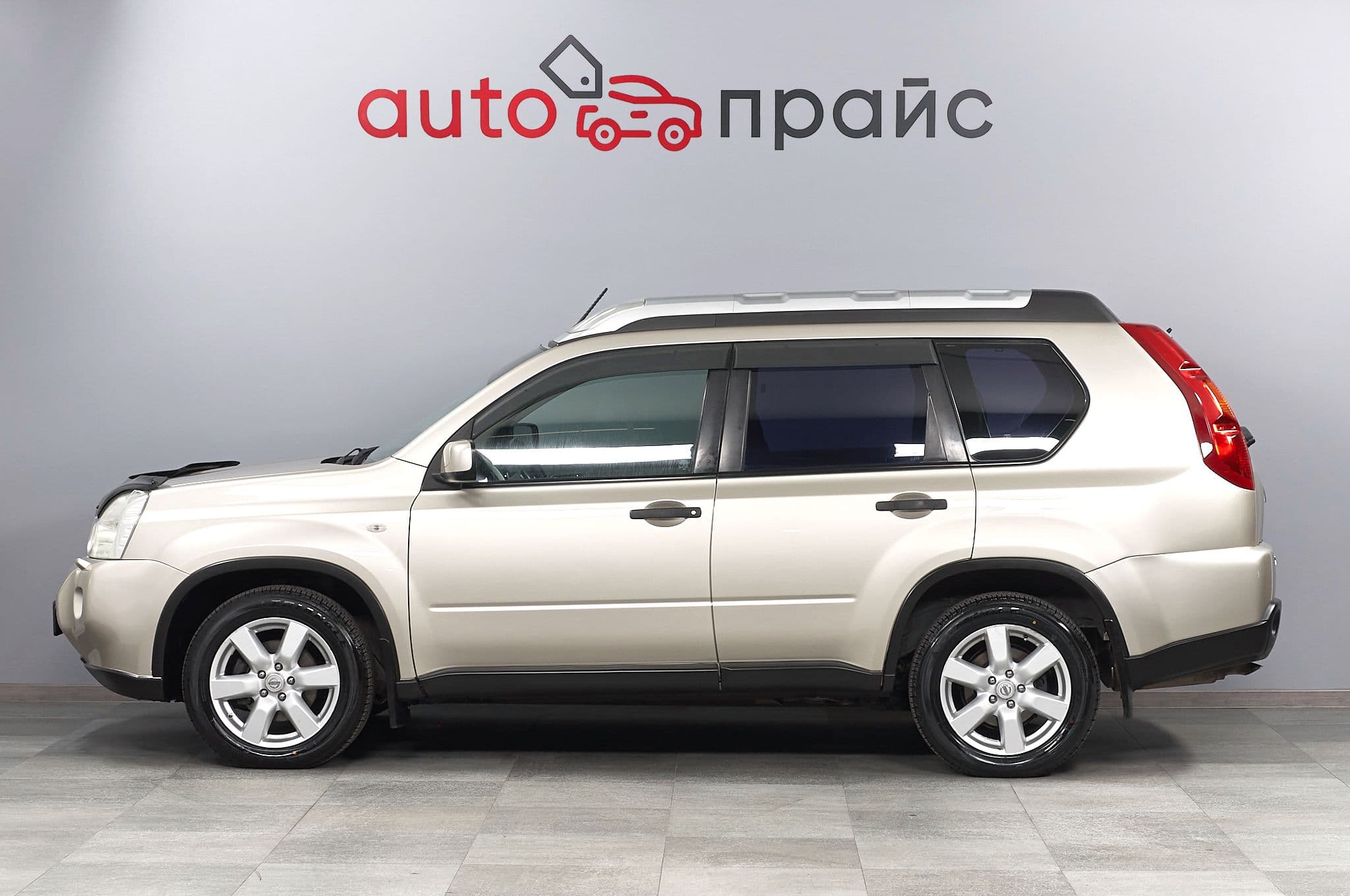 Nissan X-Trail - 3