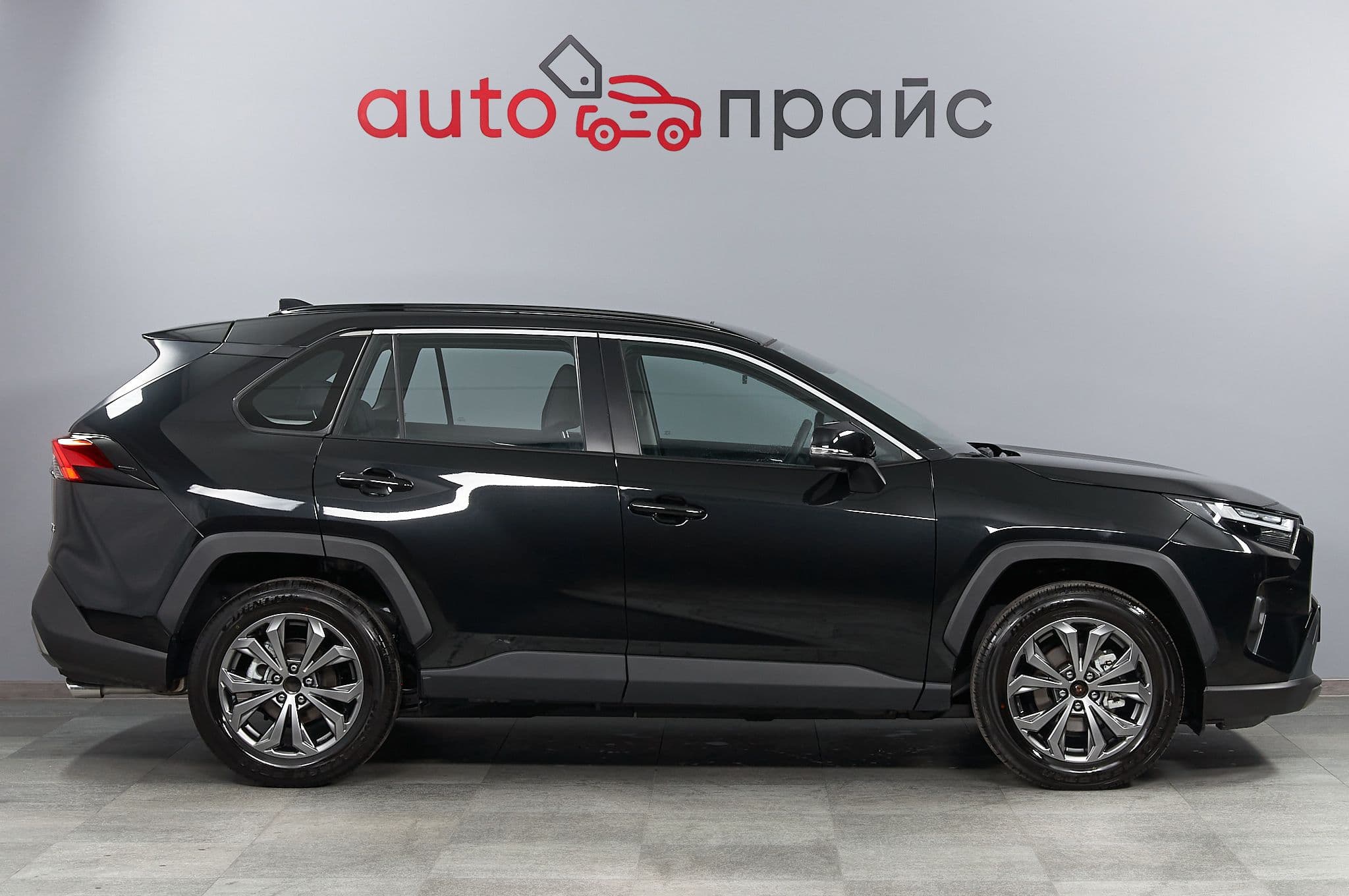 Toyota RAV4 - 2