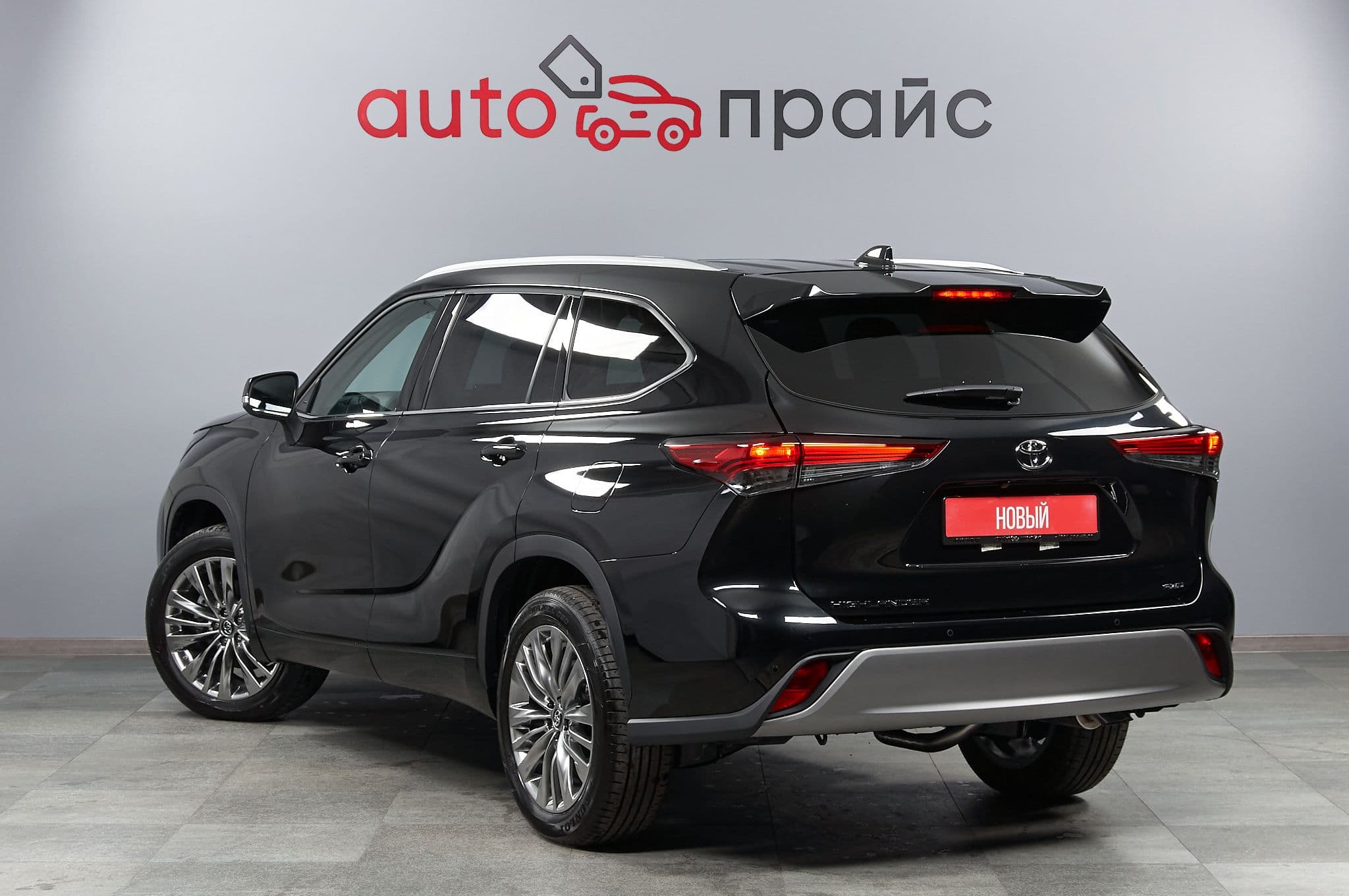 Toyota Highlander - 4
