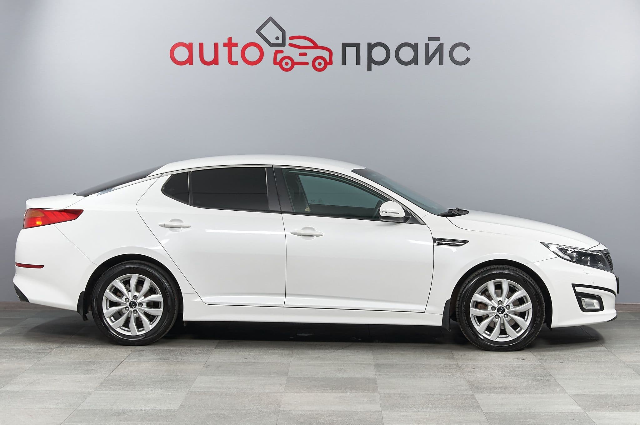 Kia Optima - 3