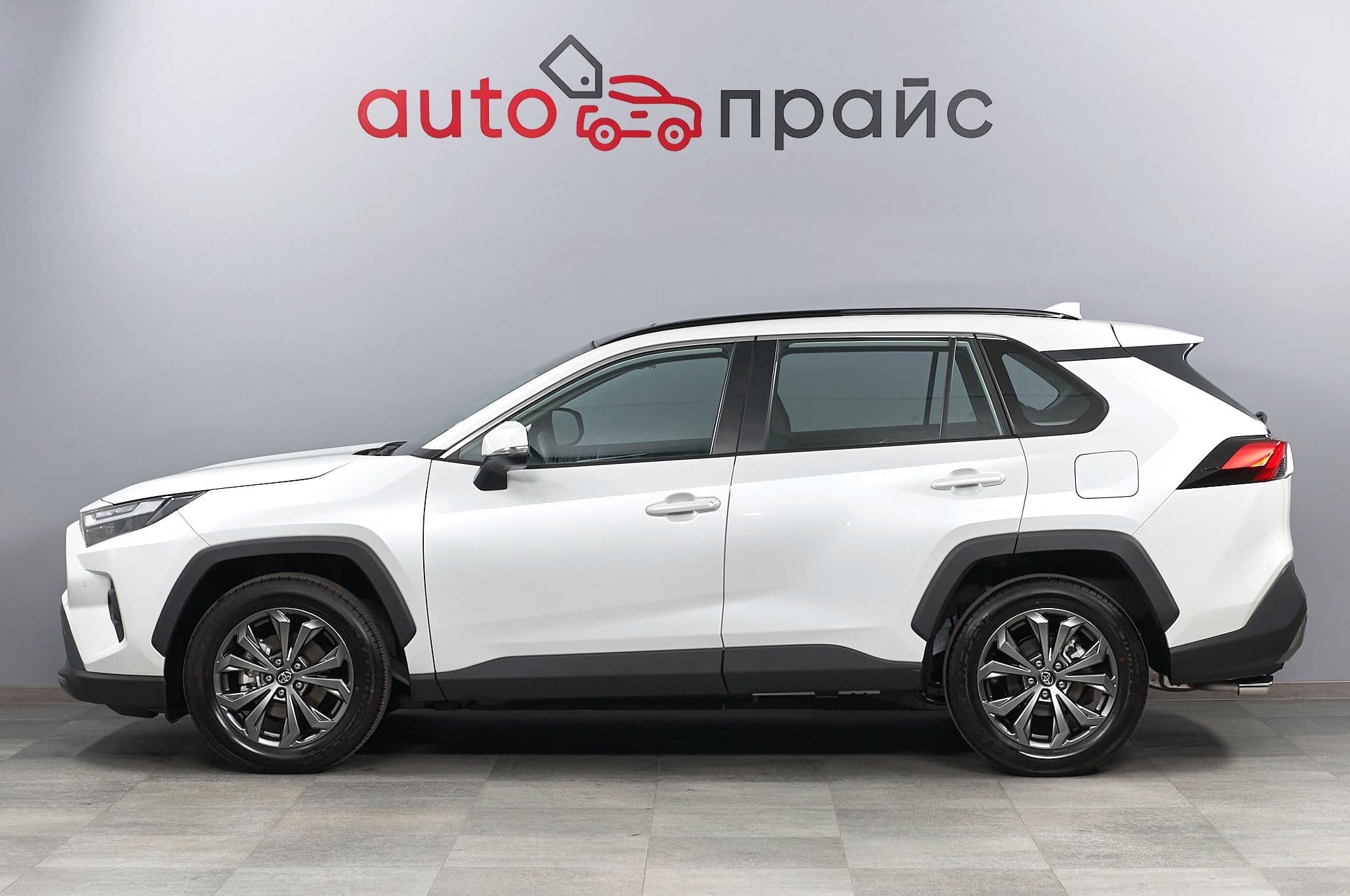 Toyota RAV4 - 3