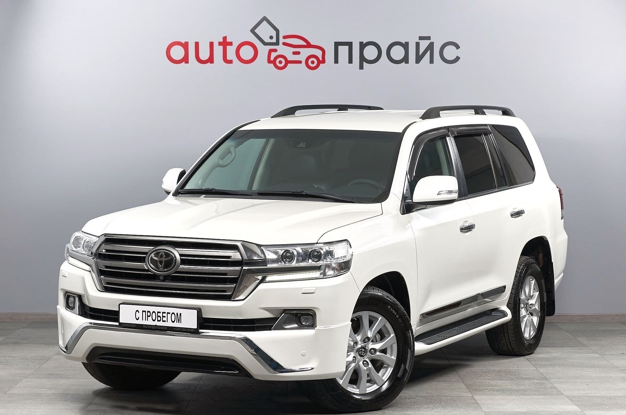 Toyota Land Cruiser - 2