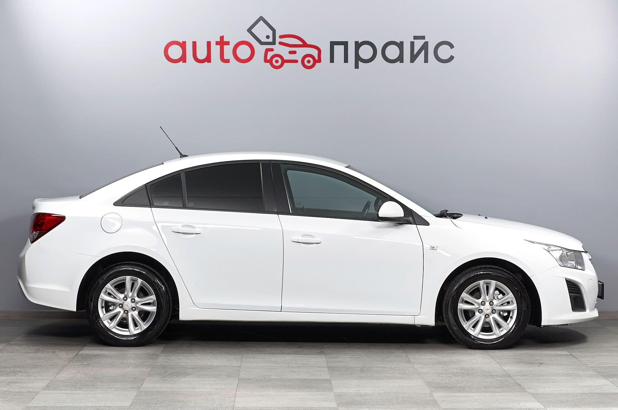 Chevrolet Cruze - 4