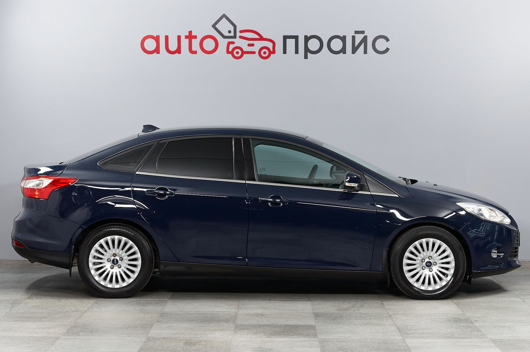 Ford Focus - 2
