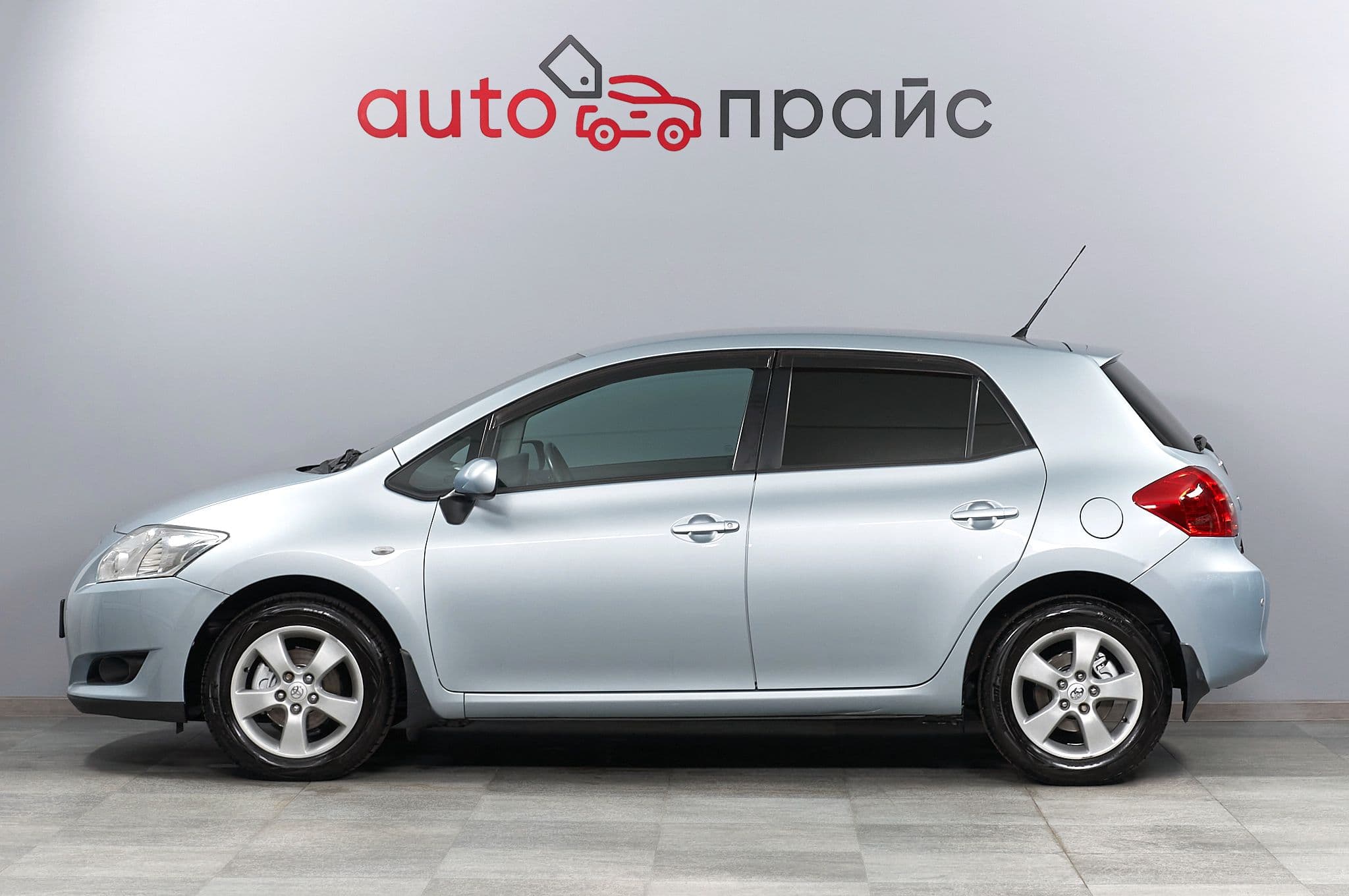 Toyota Auris - 3