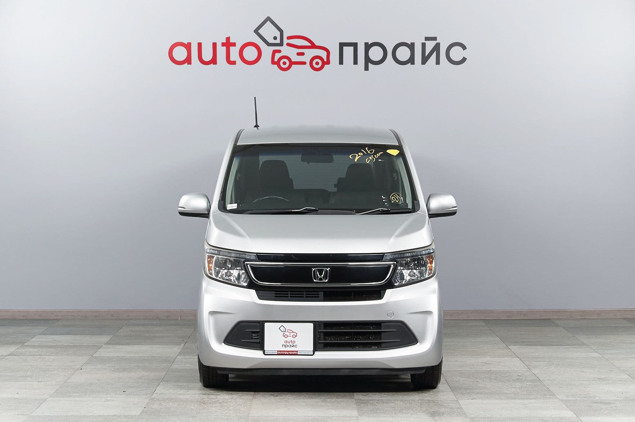 Honda N-WGN - 1