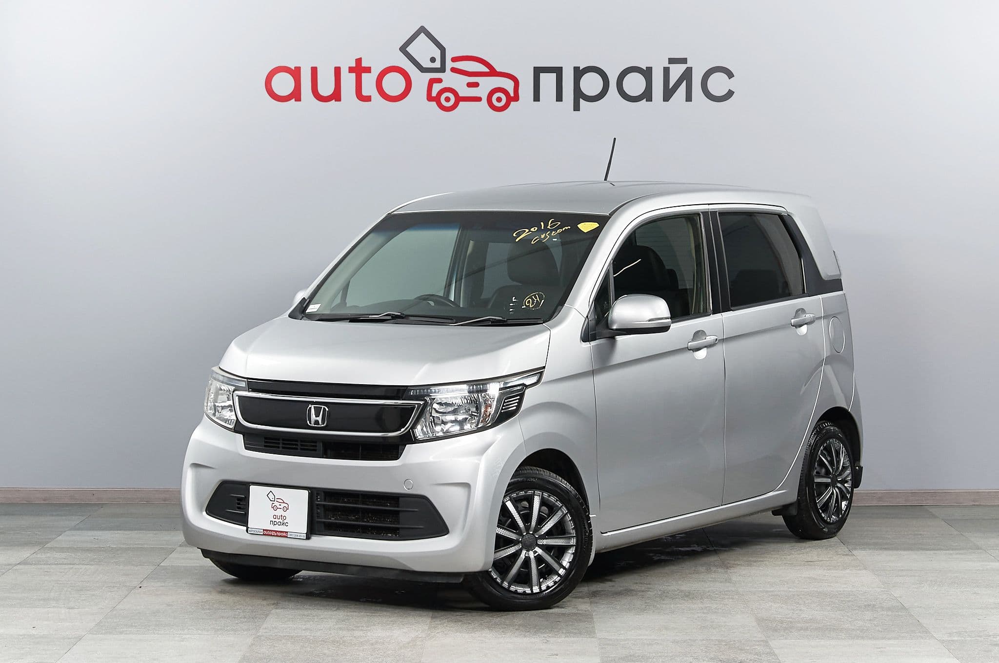 Honda N-WGN - 2