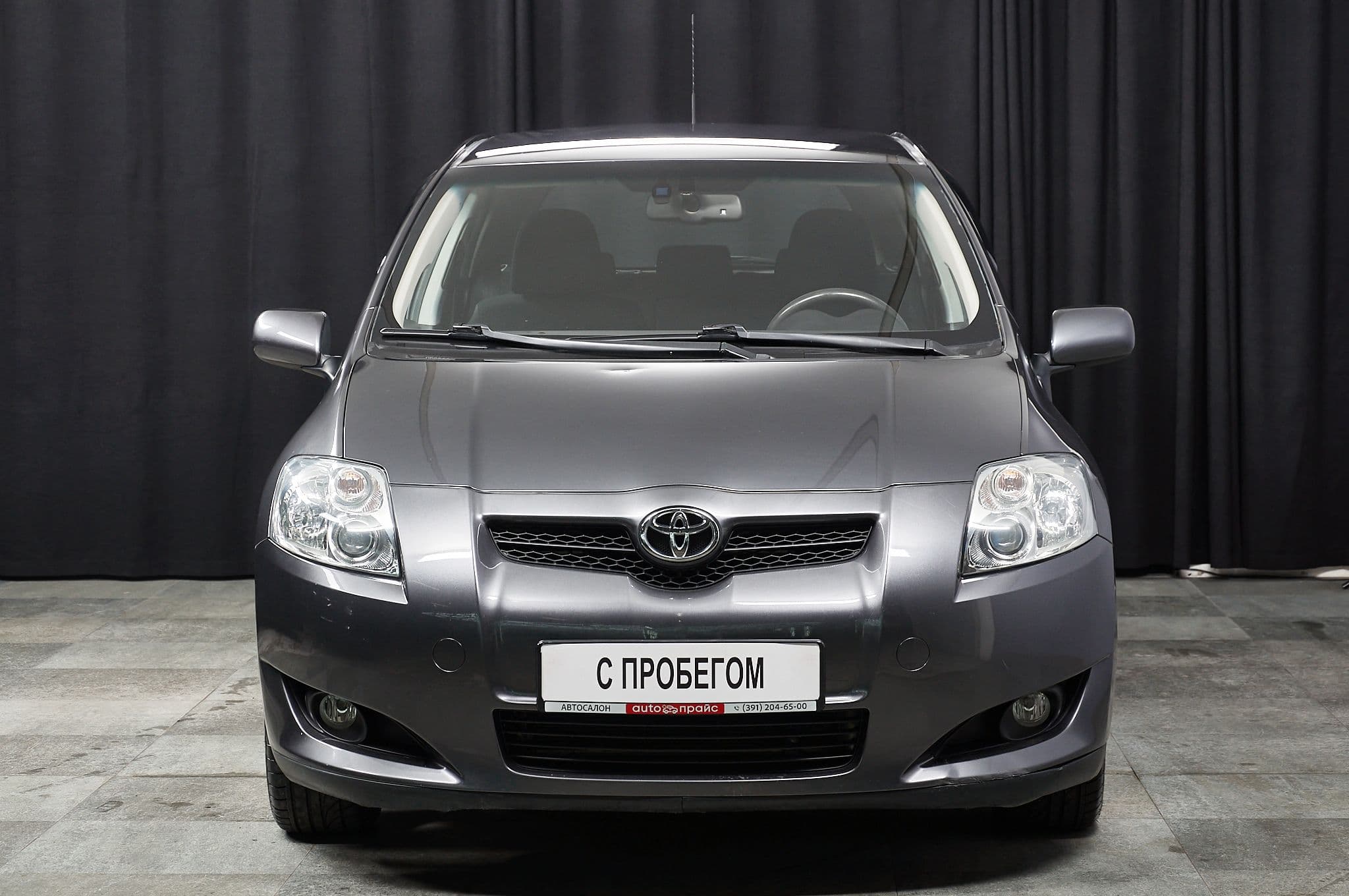 Toyota Auris - 1
