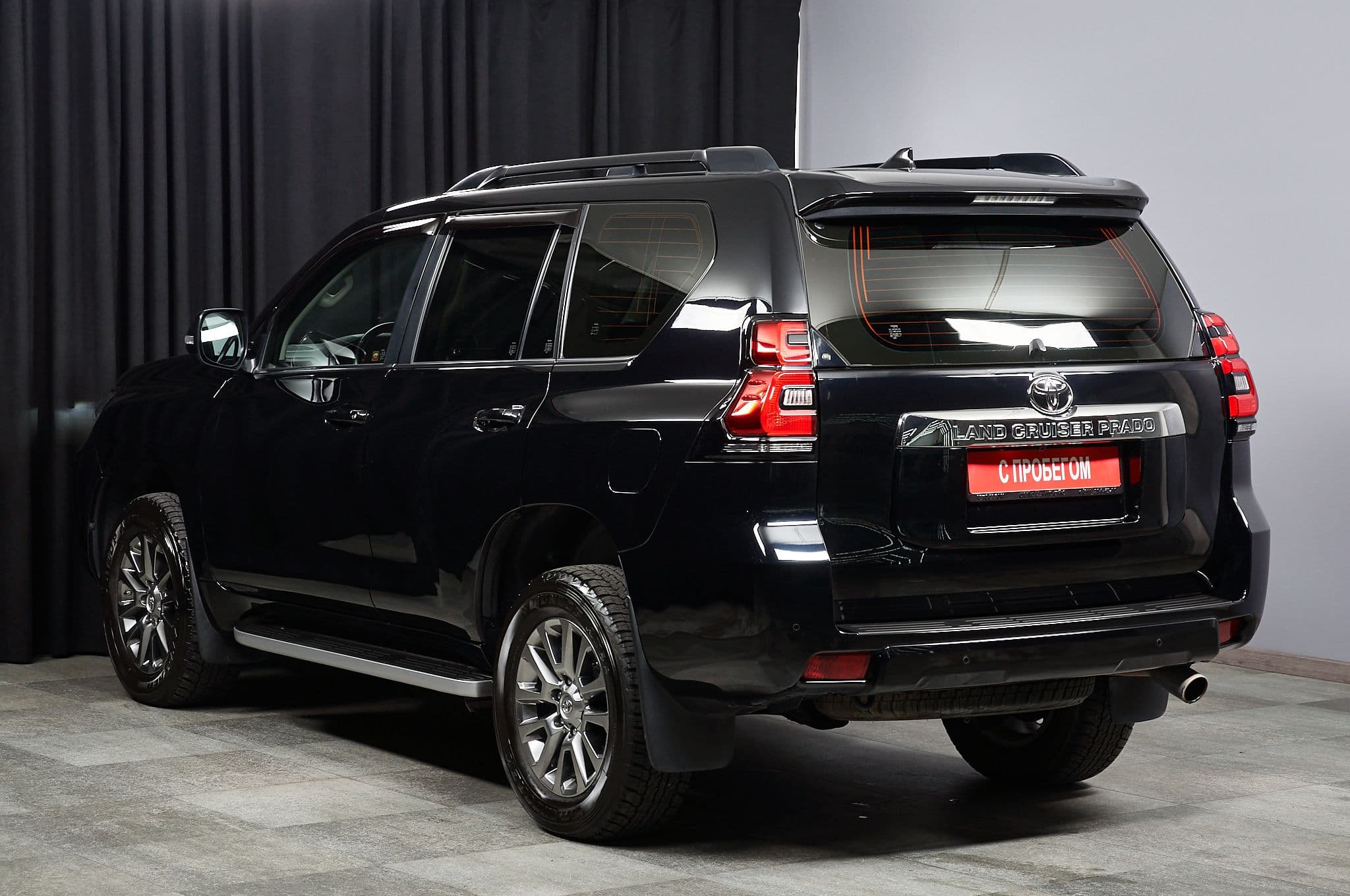 Toyota Land Cruiser Prado - 5