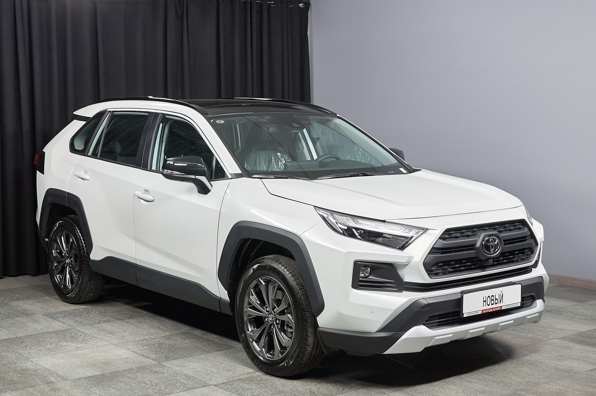 Toyota RAV4 - 2