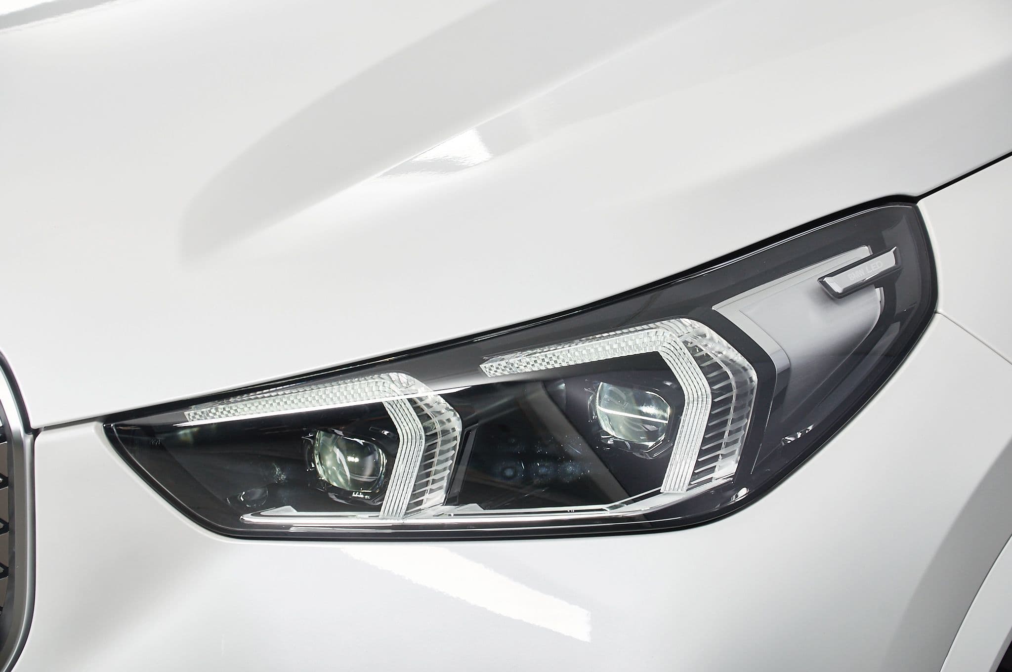 BMW iX1 - 3