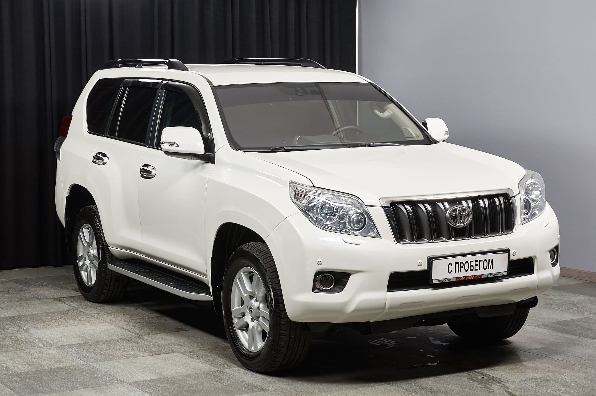 Toyota Land Cruiser Prado - 2