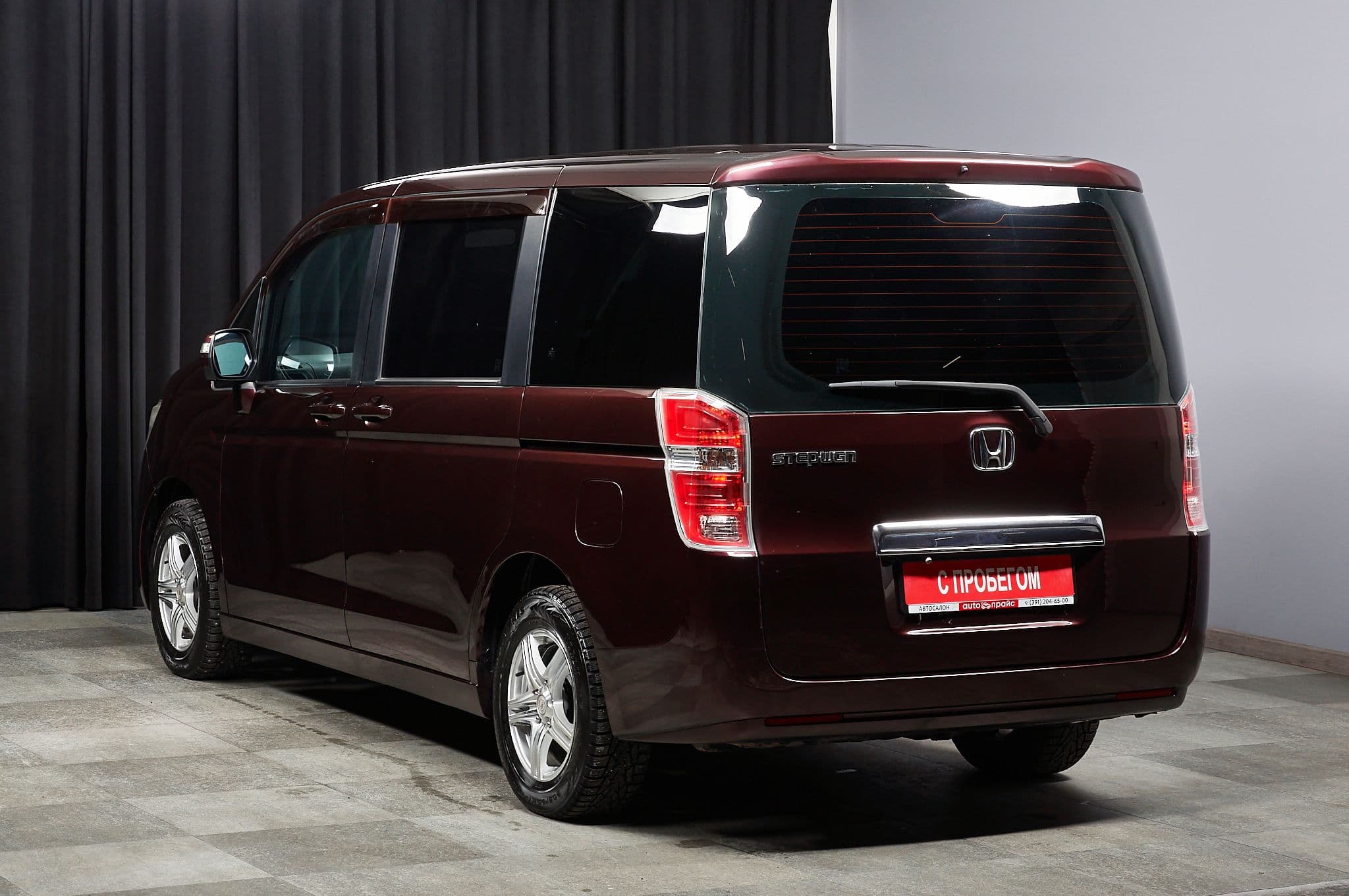Honda Stepwgn - 5