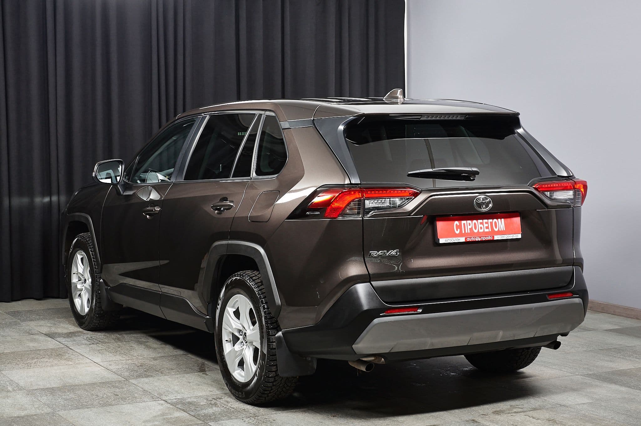 Toyota RAV4 - 5