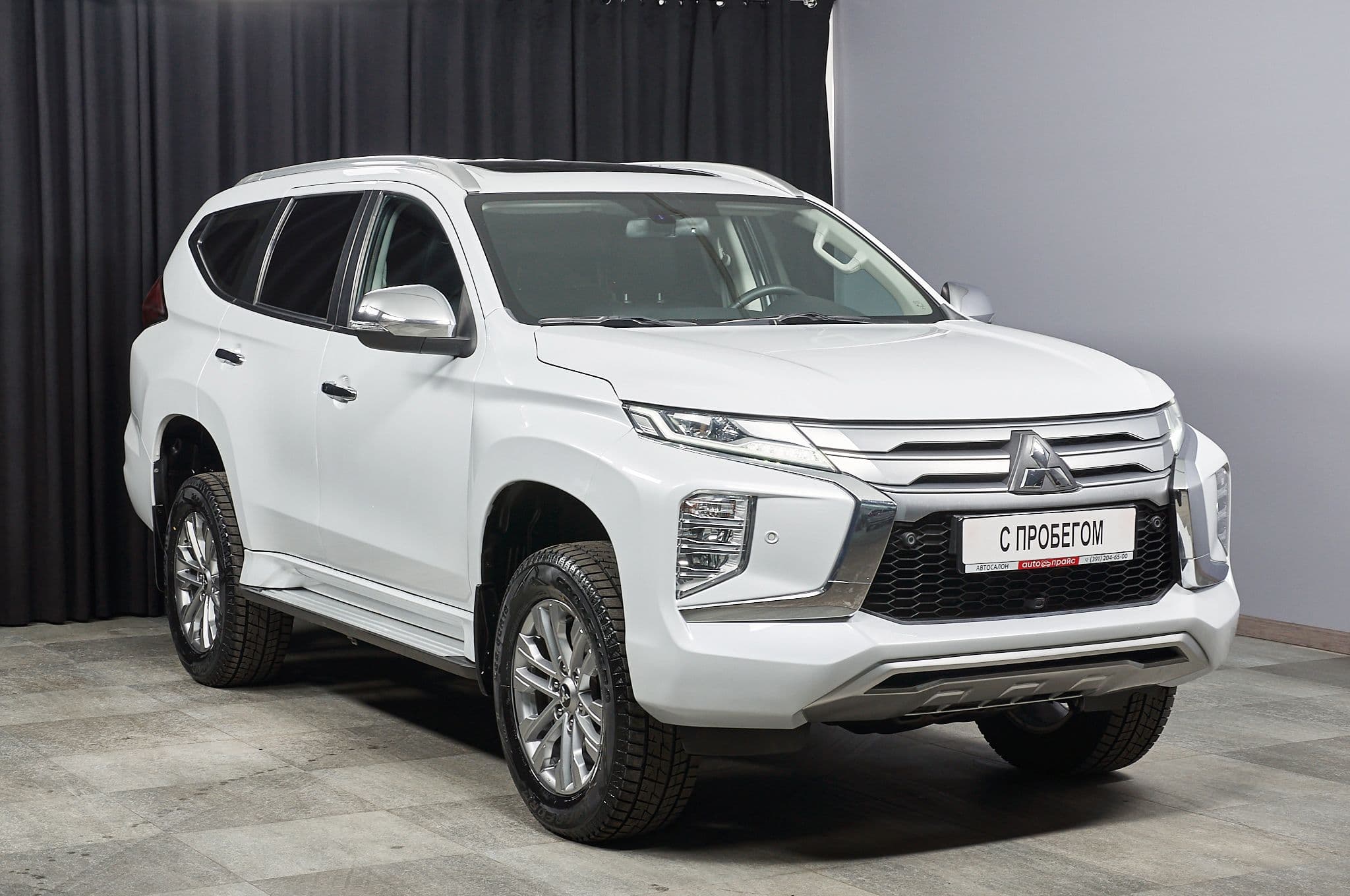 Mitsubishi Pajero Sport - 1