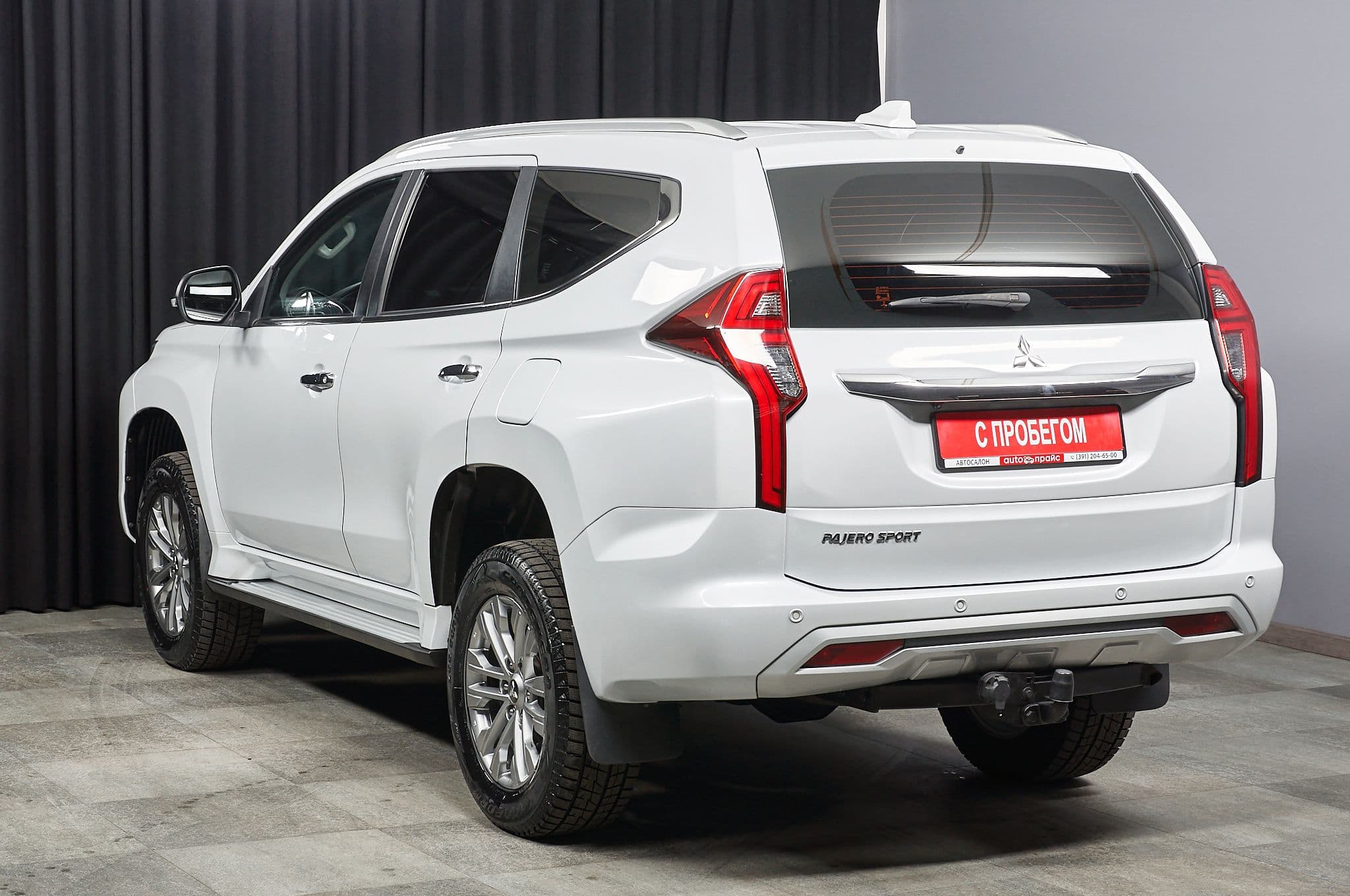 Mitsubishi Pajero Sport - 4
