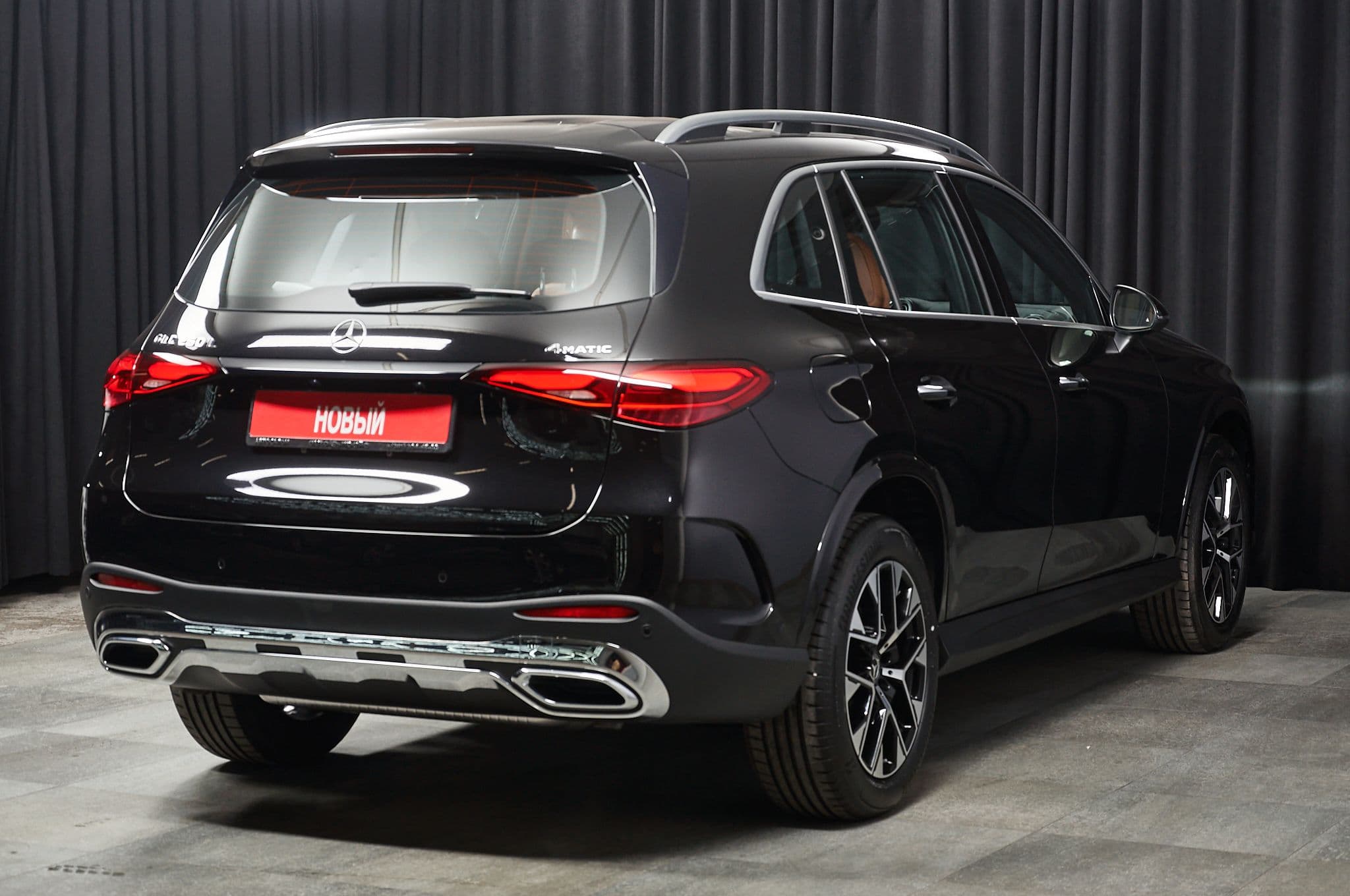 Mercedes-Benz GLC 260L - 4