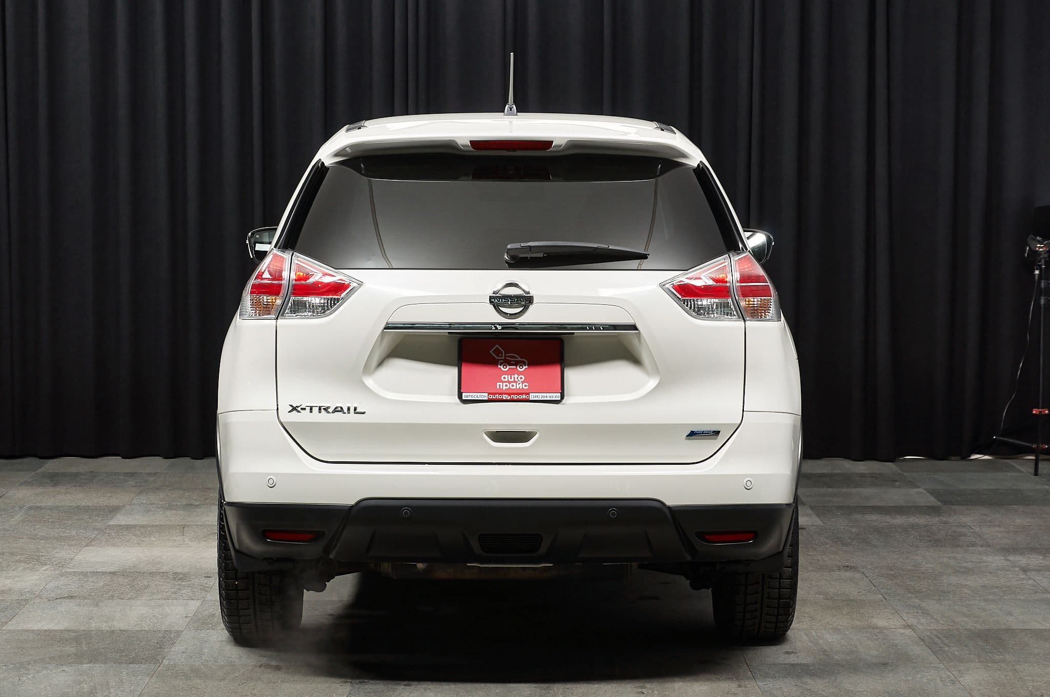 Nissan X-Trail - 4