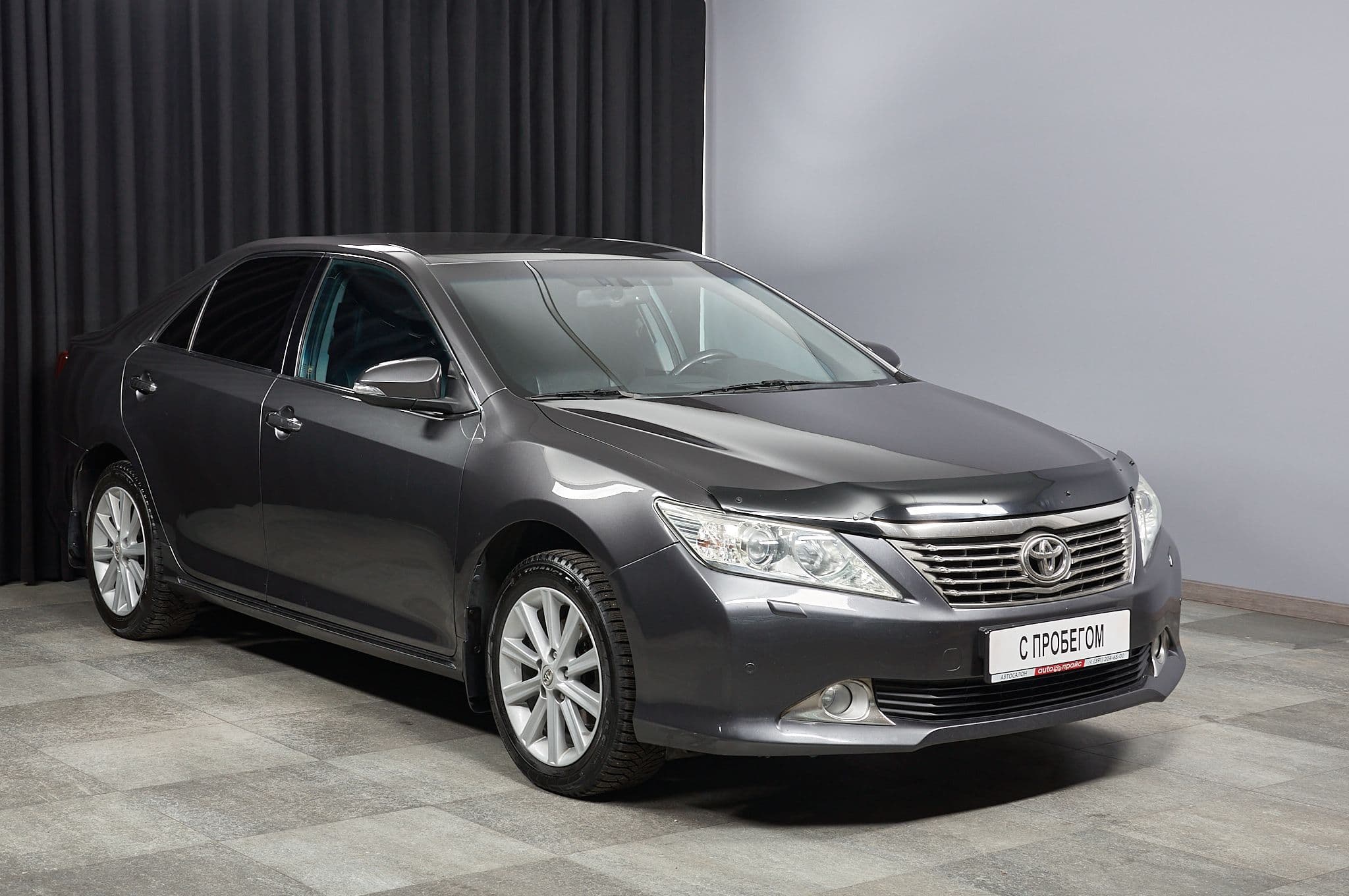 Toyota Camry - 2