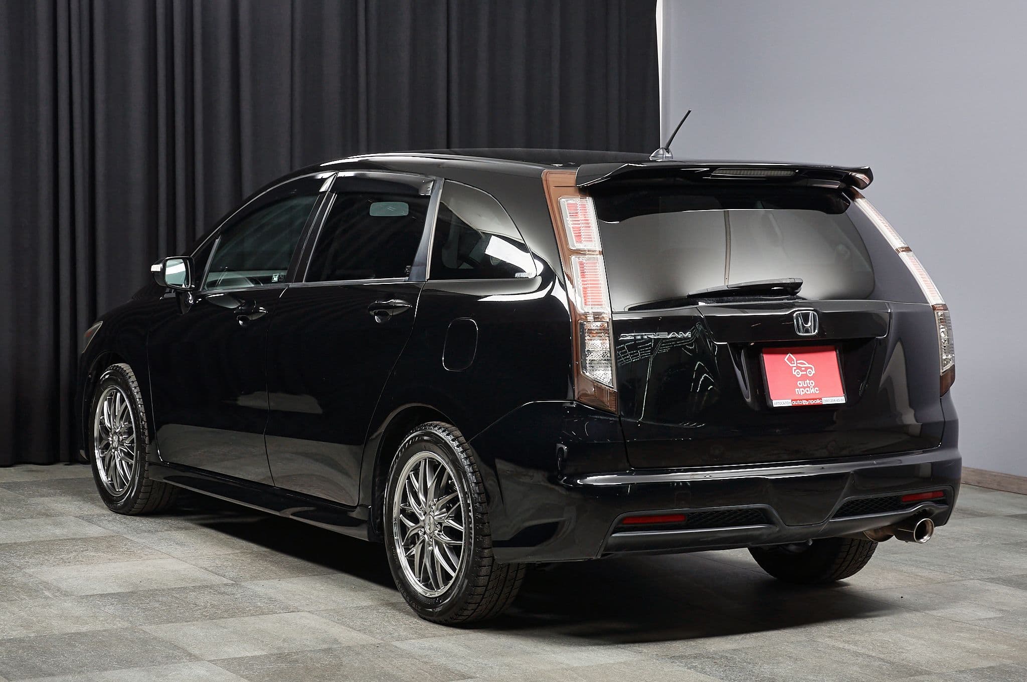 Honda Stream - 5