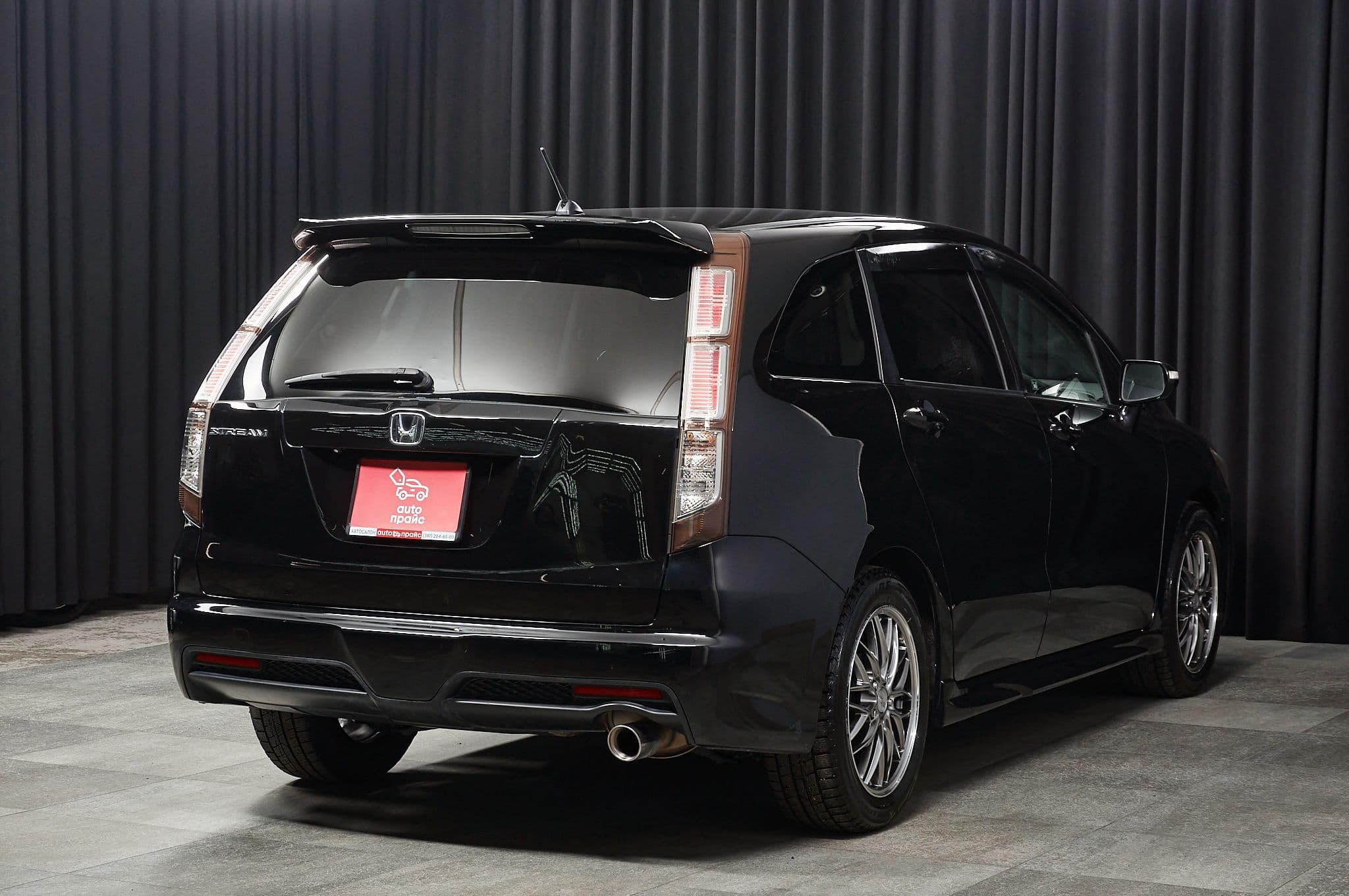 Honda Stream - 3