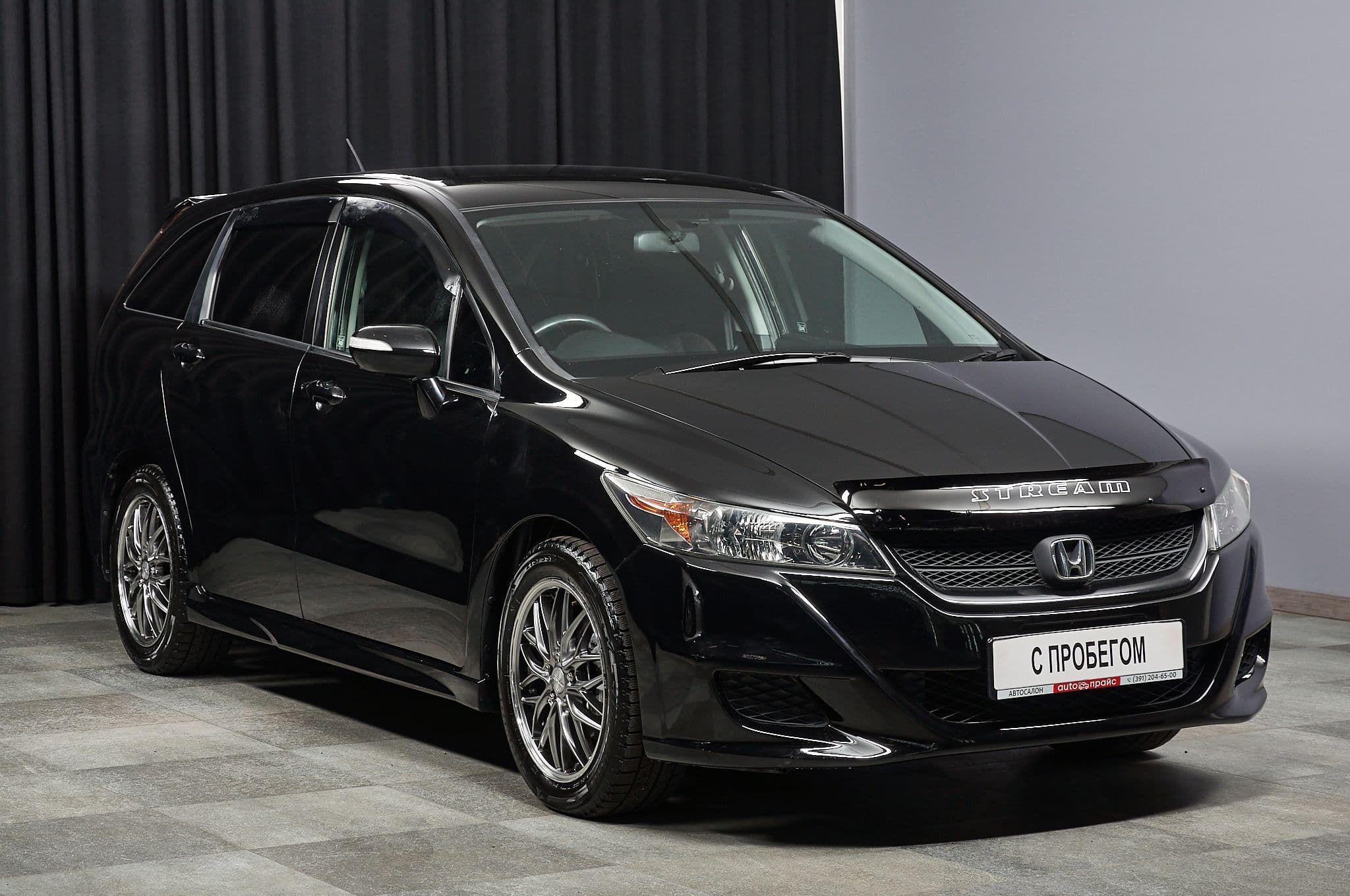 Honda Stream - 2