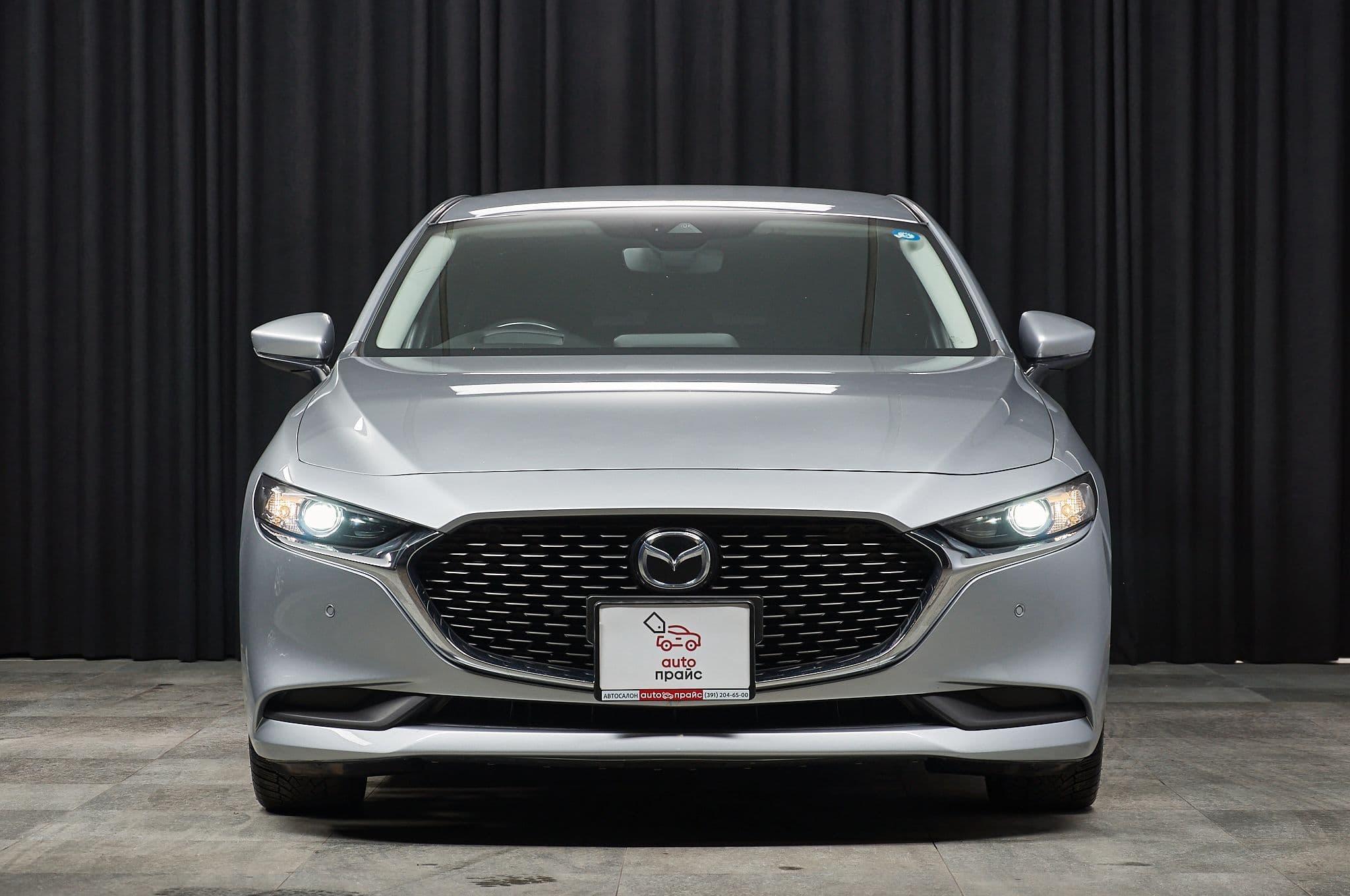 Mazda 3 - 1