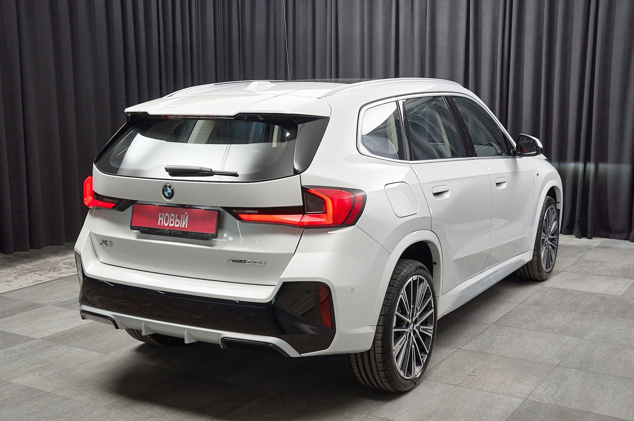 BMW X1 - 4