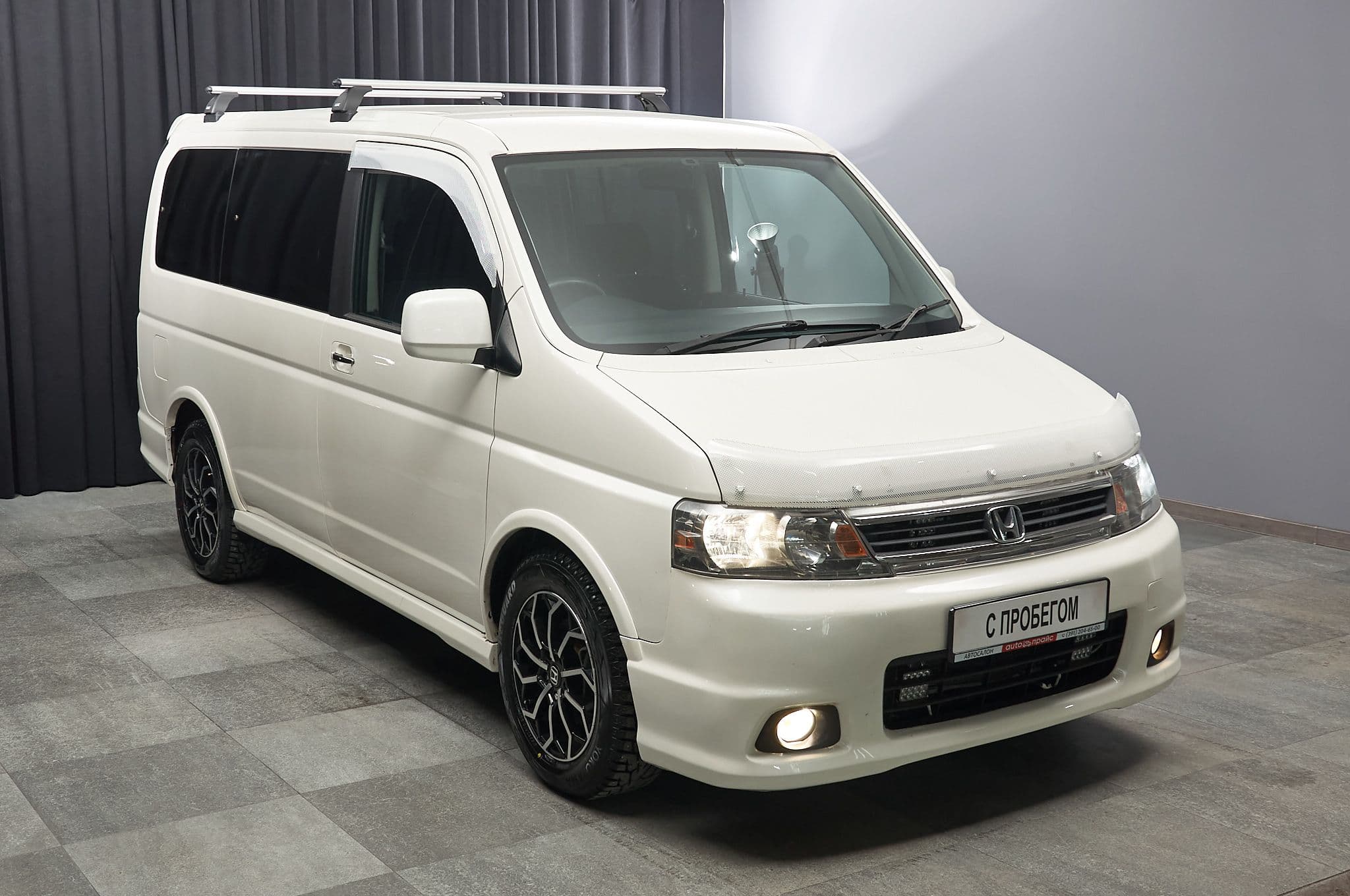 Honda Stepwgn - 2