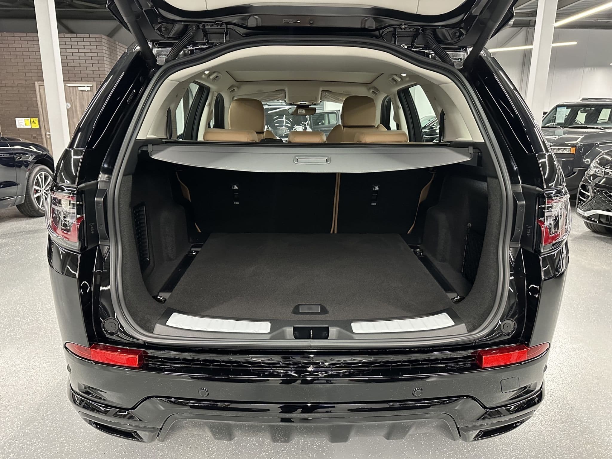 Land Rover Discovery Sport - 5