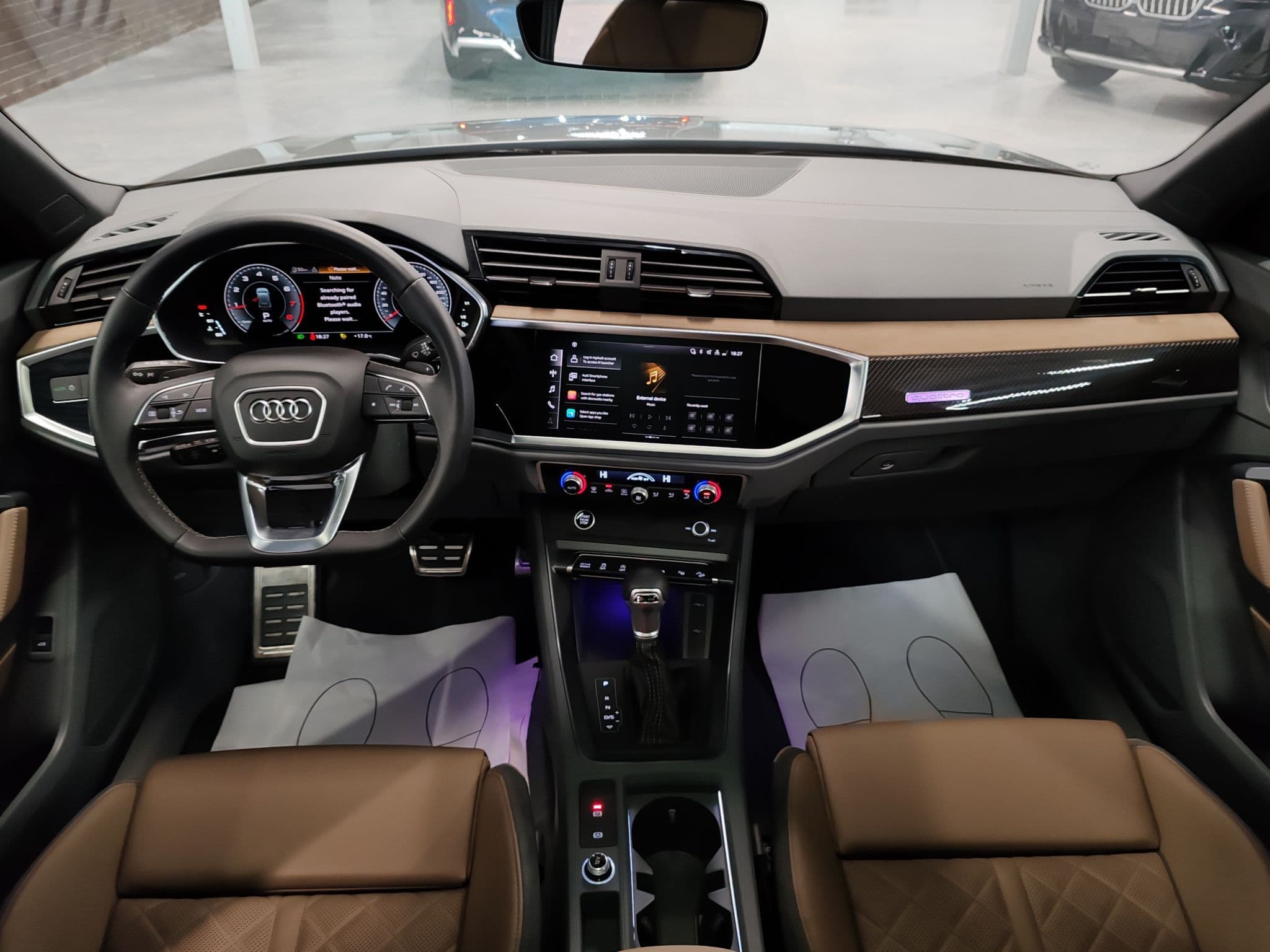 Audi Q3 - 1