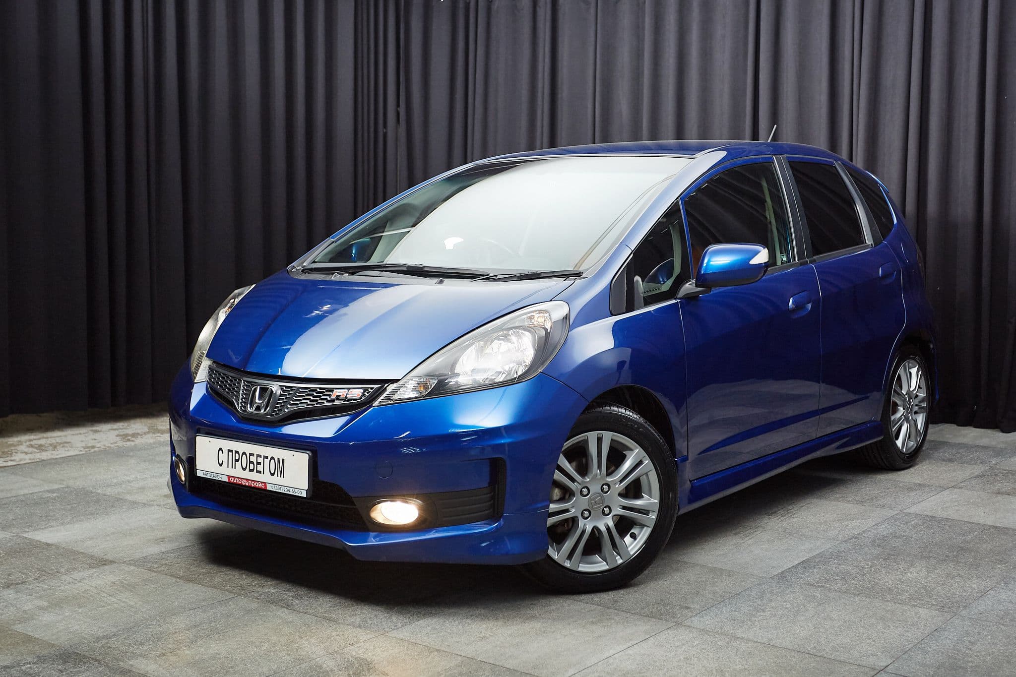 Honda Fit - 1