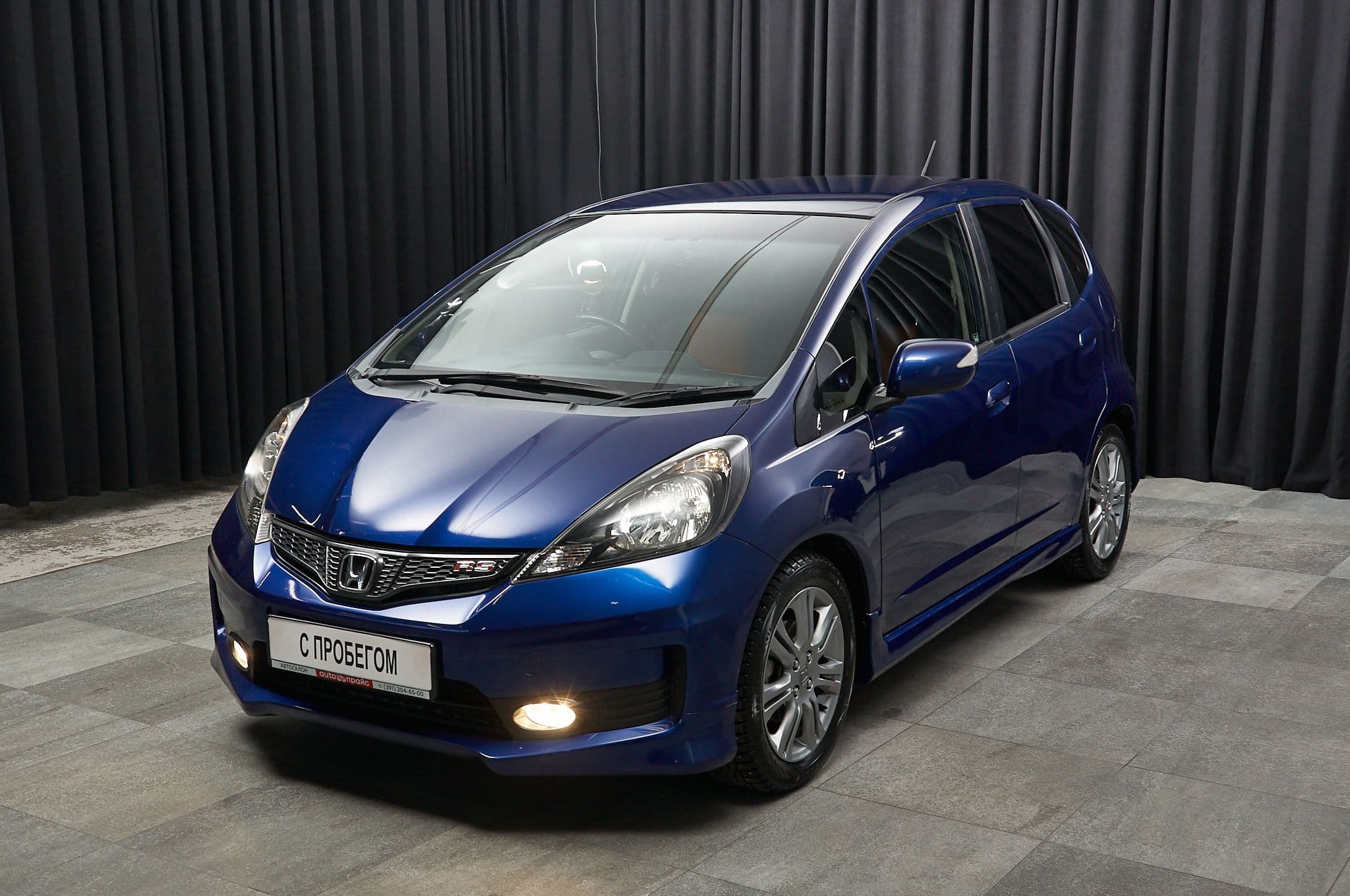 Honda Fit - 1