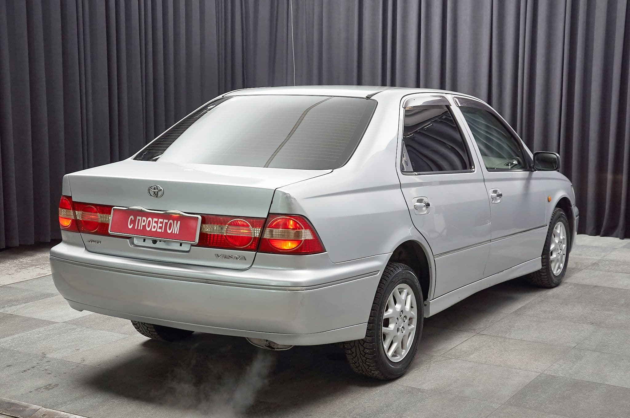 Toyota Vista - 3