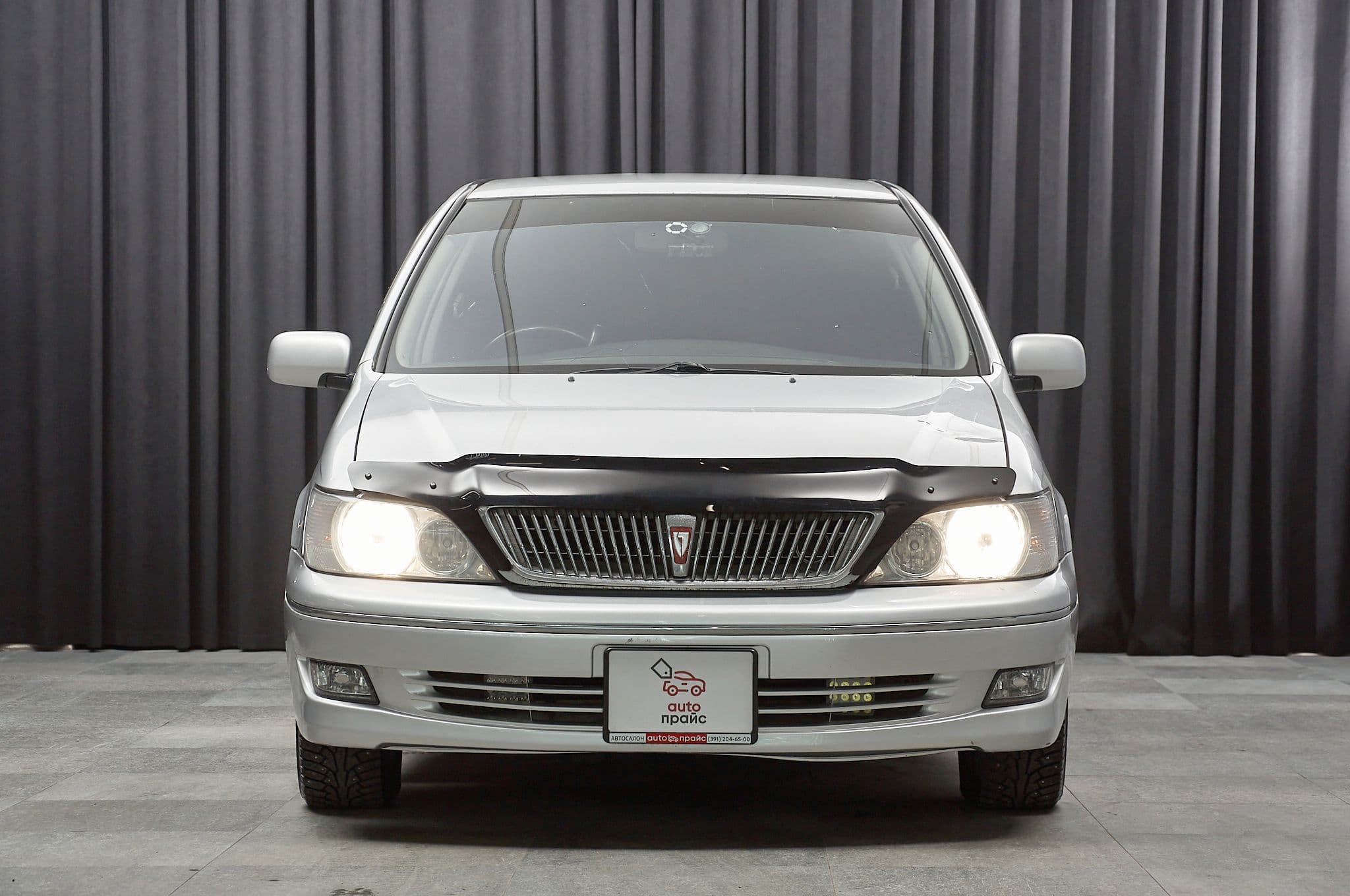 Toyota Vista - 1