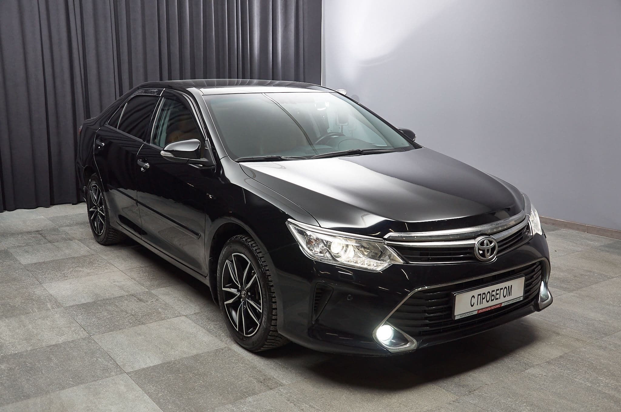 Toyota Camry - 2