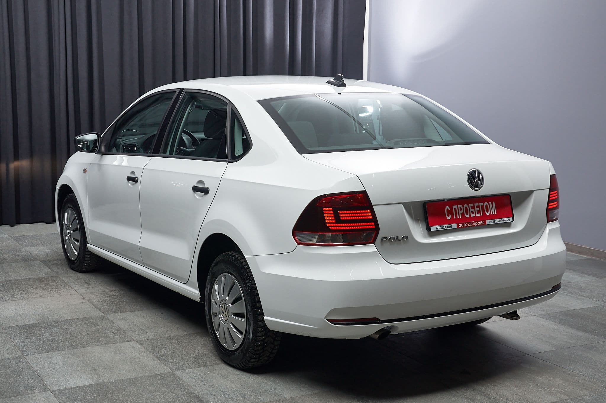 Volkswagen Polo - 5
