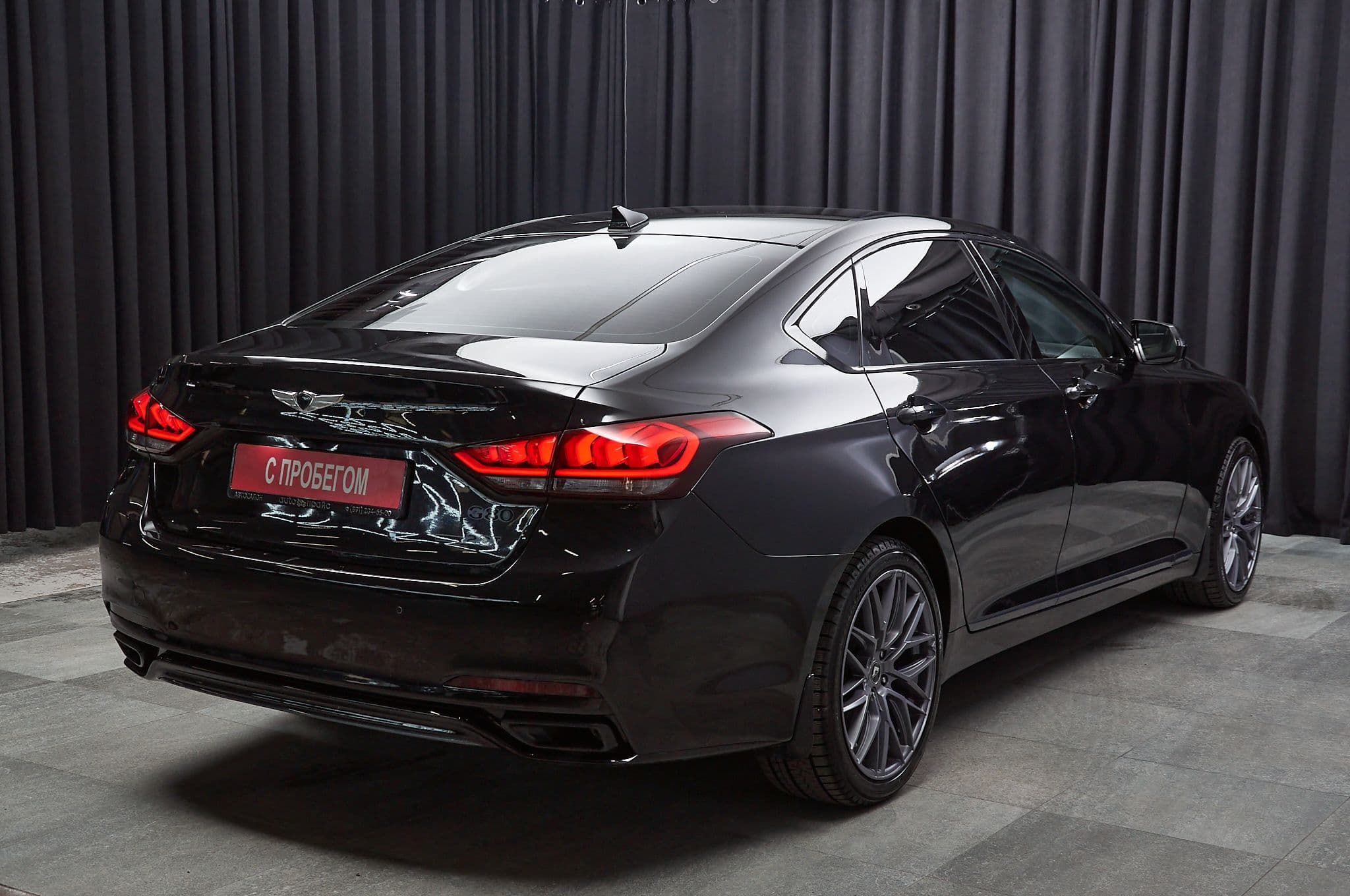 Genesis G80 - 4