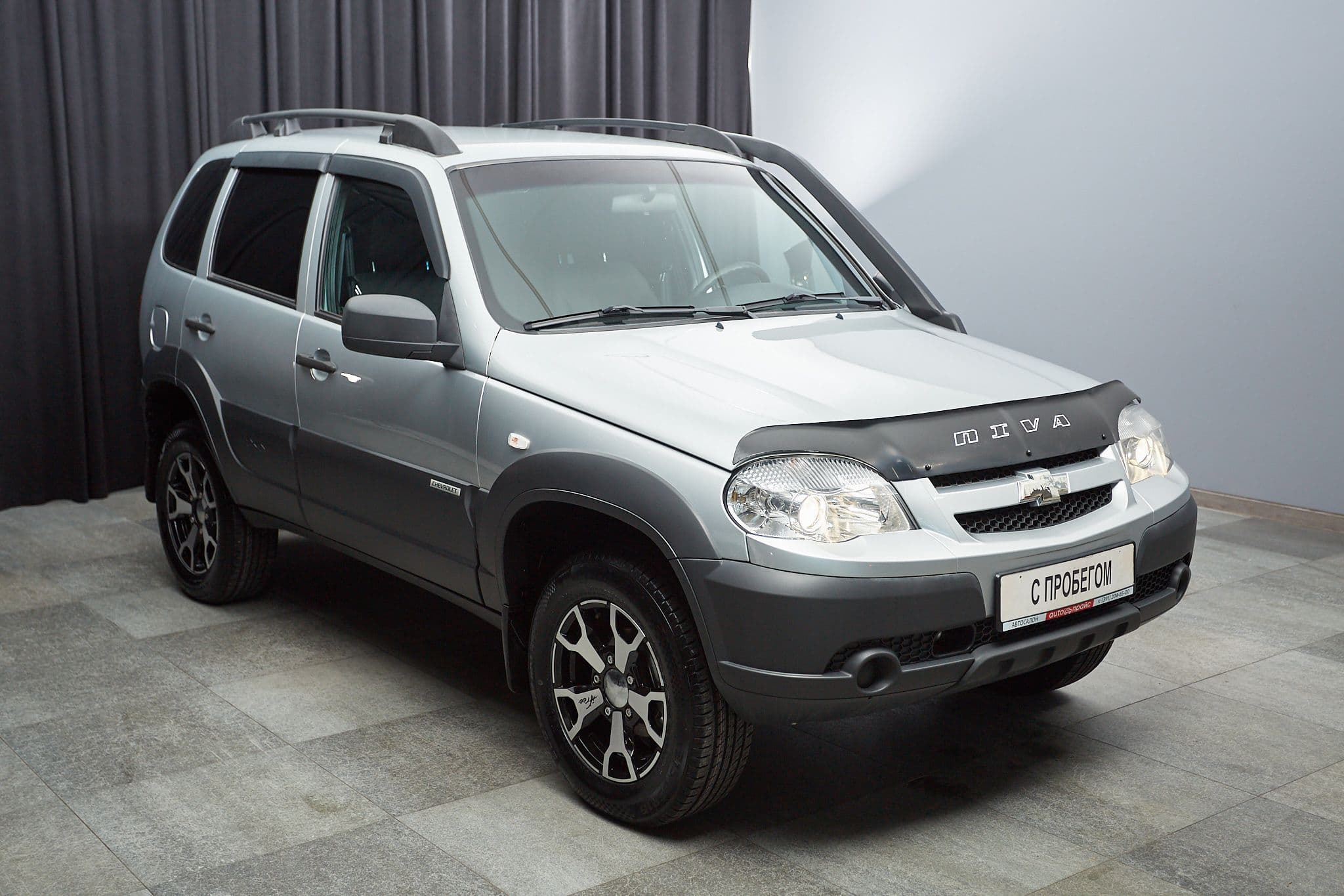 Chevrolet Niva - 3