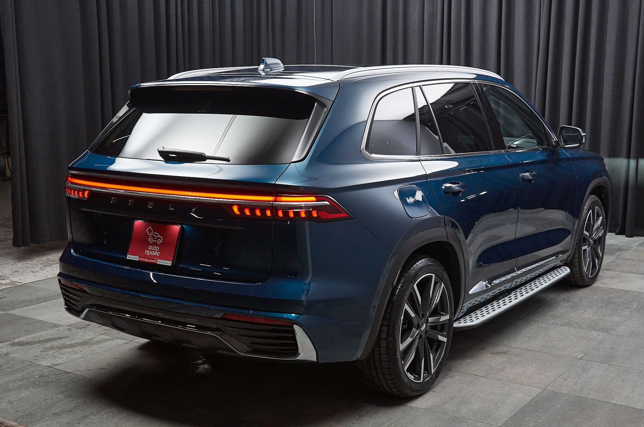 Geely Monjaro - 5