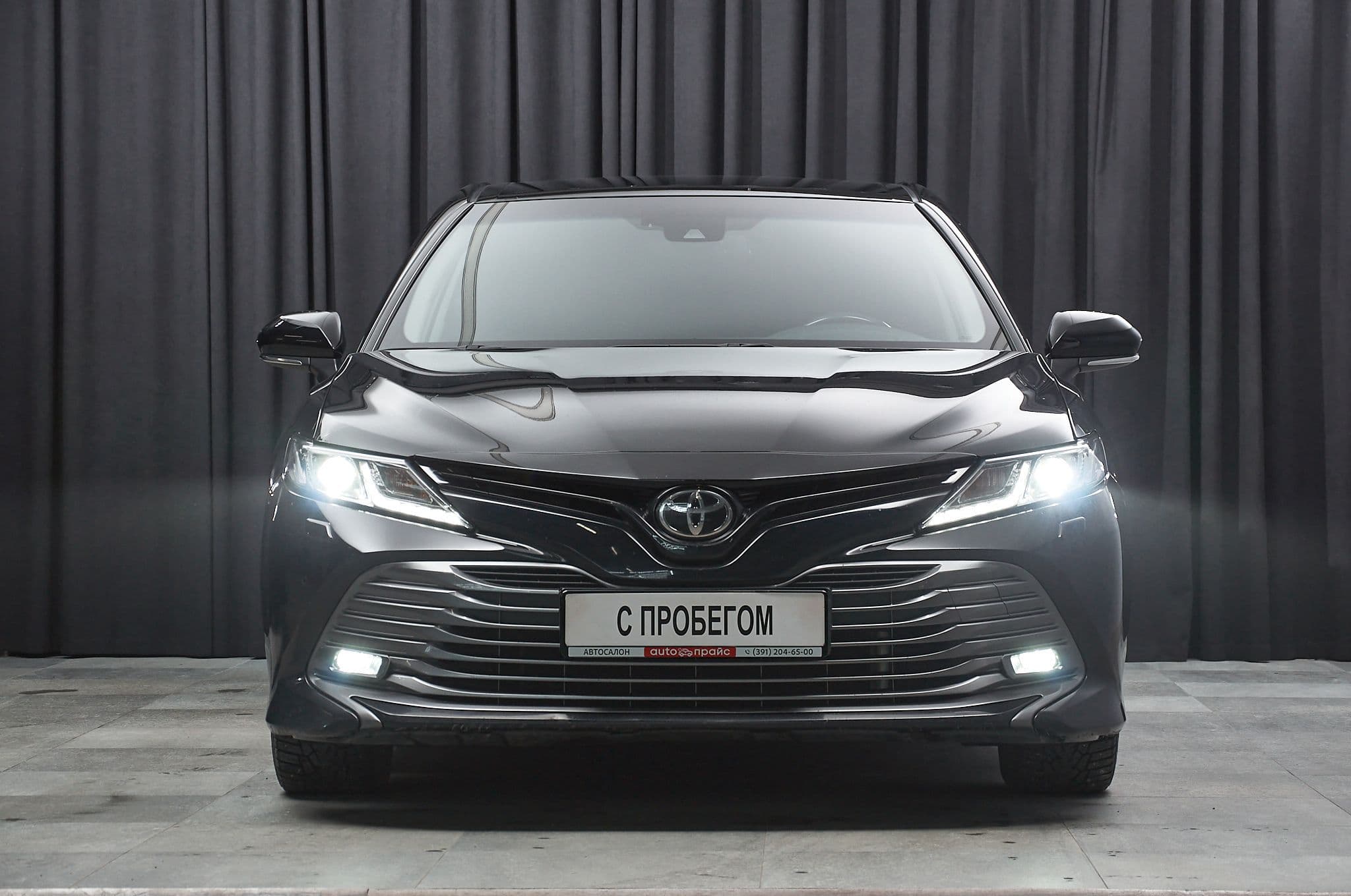 Toyota Camry - 2