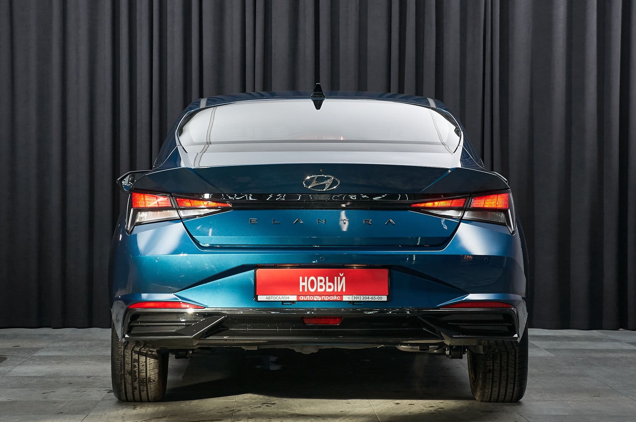Hyundai Elantra - 5