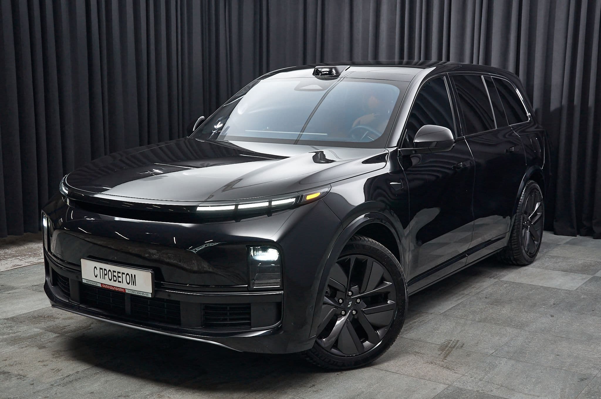LiXiang L9 - 1
