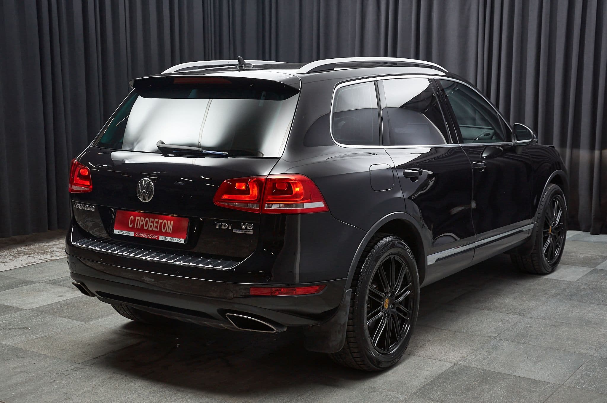 Volkswagen Touareg - 4