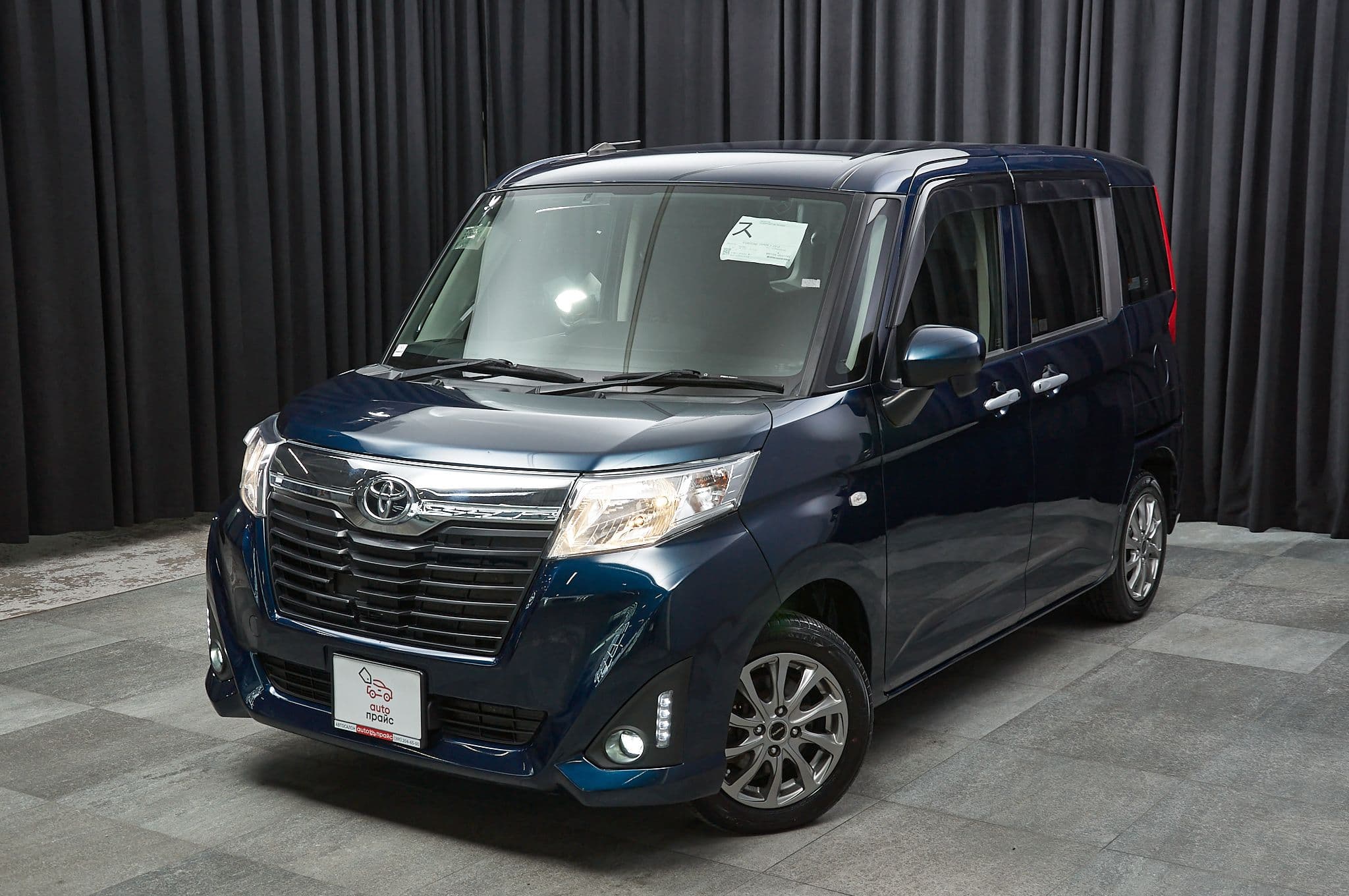 Toyota Roomy - 1