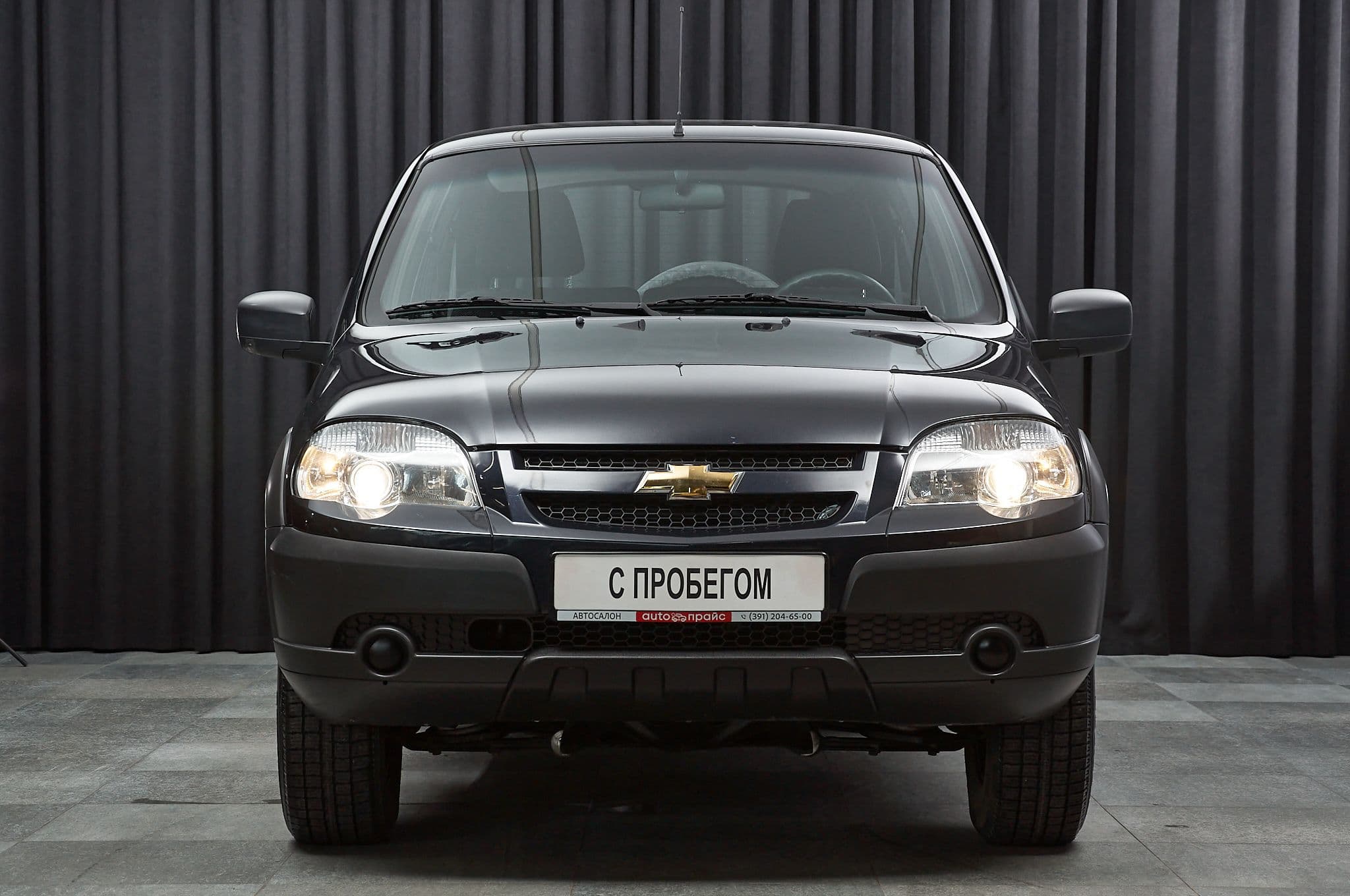 Chevrolet Niva - 2